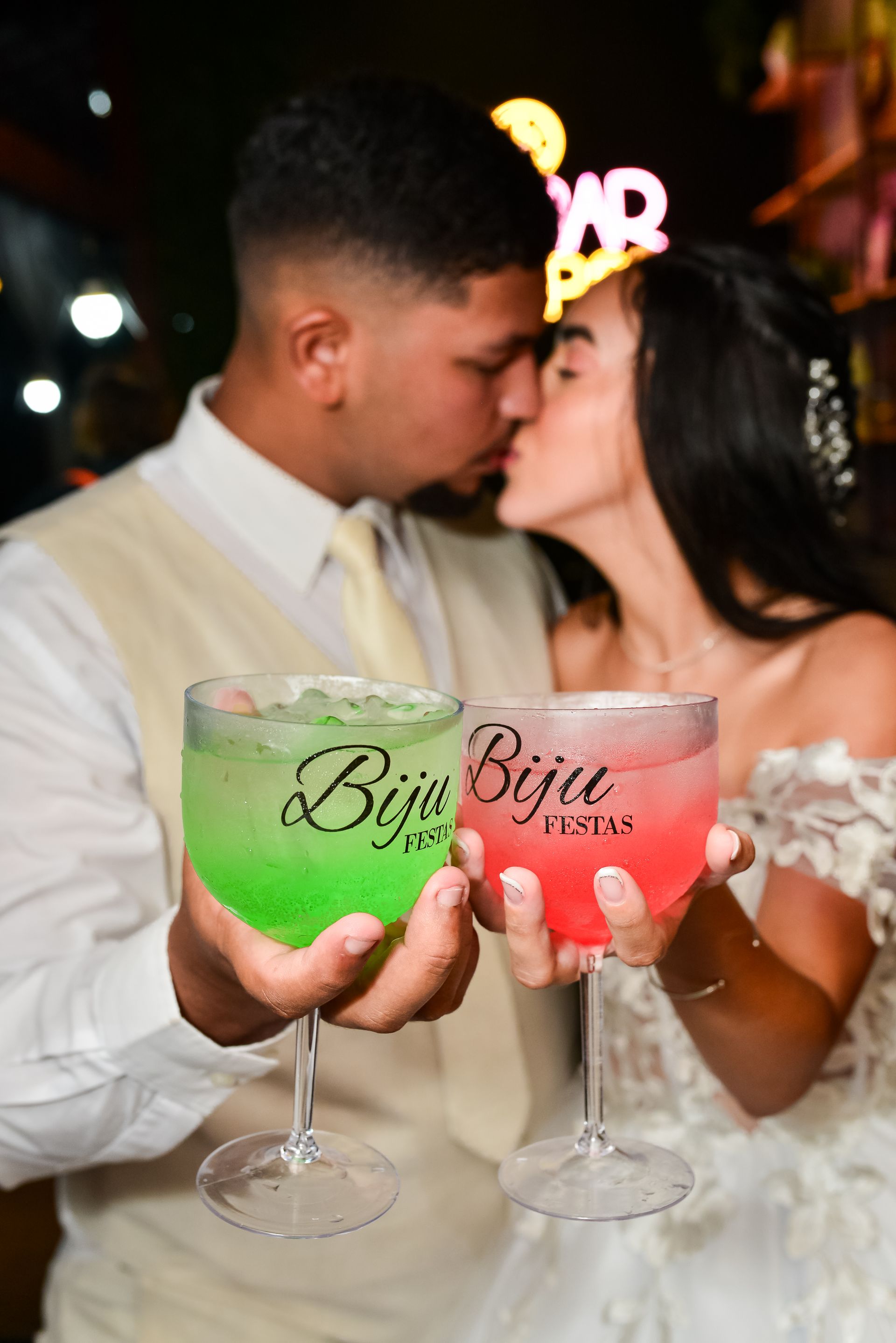 "Harmonia de Amor: O Casamento de Richard e Vitória" - 2 - 25