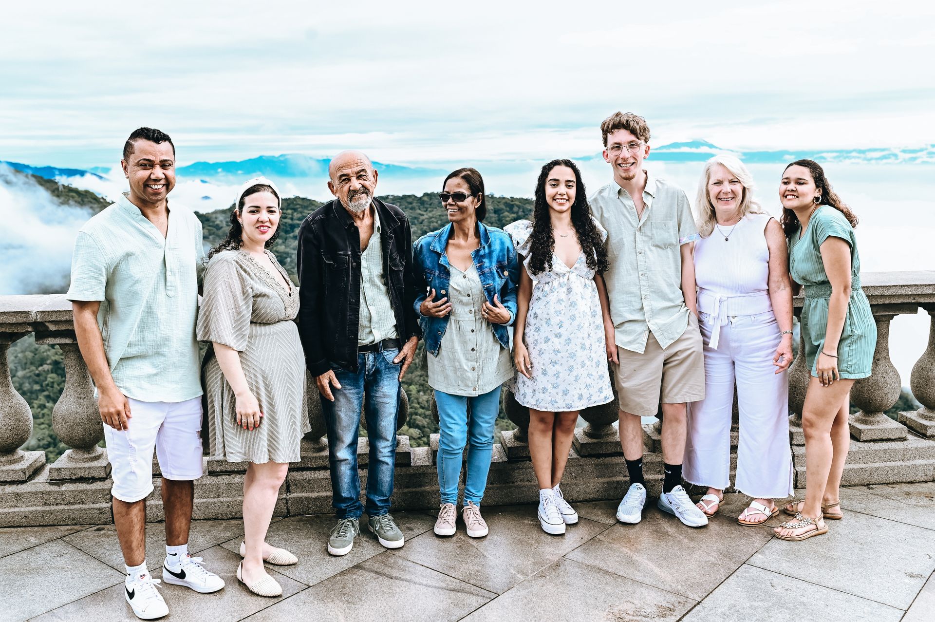 "Amor ao Redentor: Um Pedido de Casamento Inesquecível no Coração do Rio" - 2 - 4