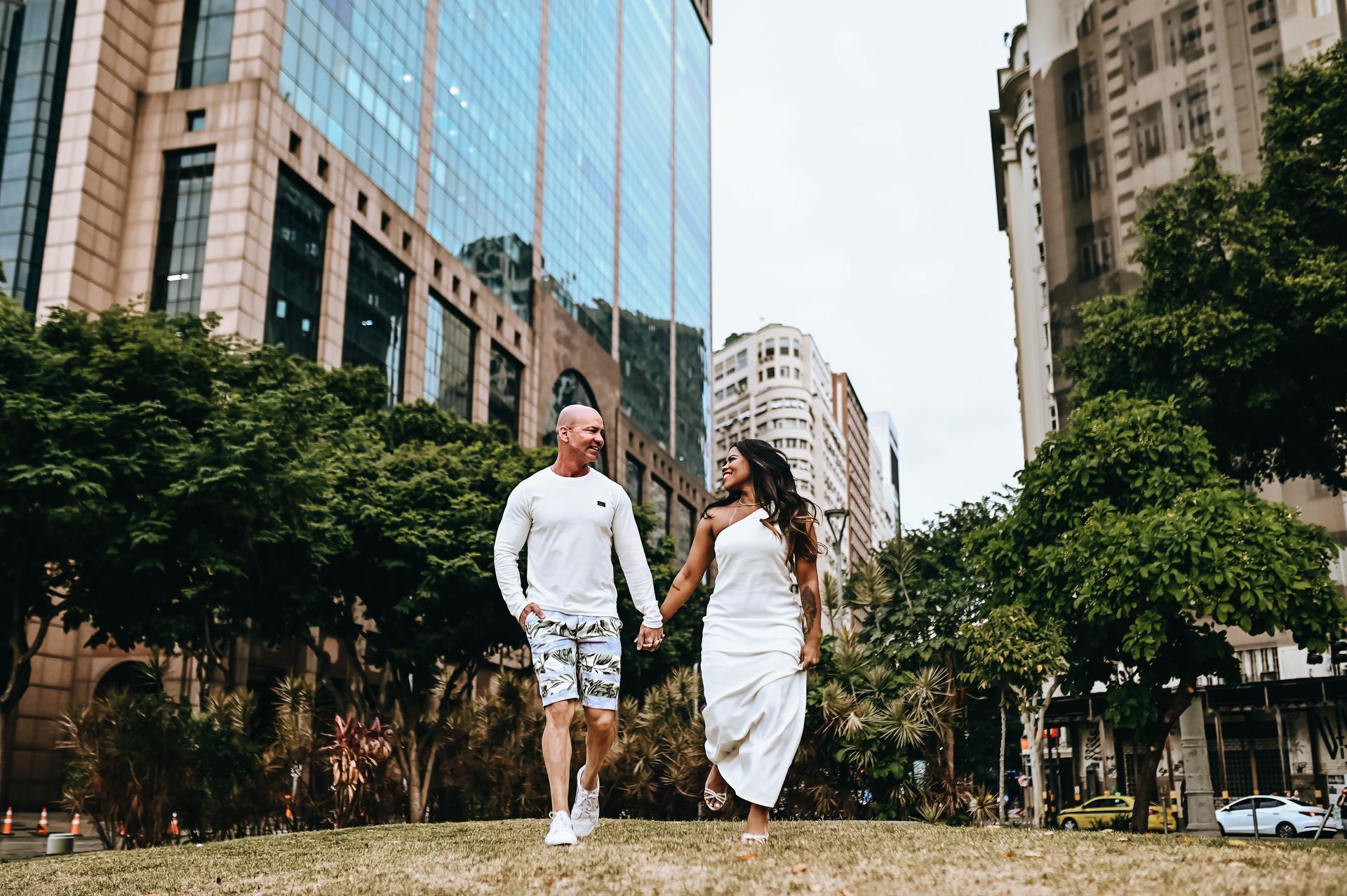"Amor em Foco: O Ensaio Pré-Casamento de Anderson e Thamires" - 2 - 4