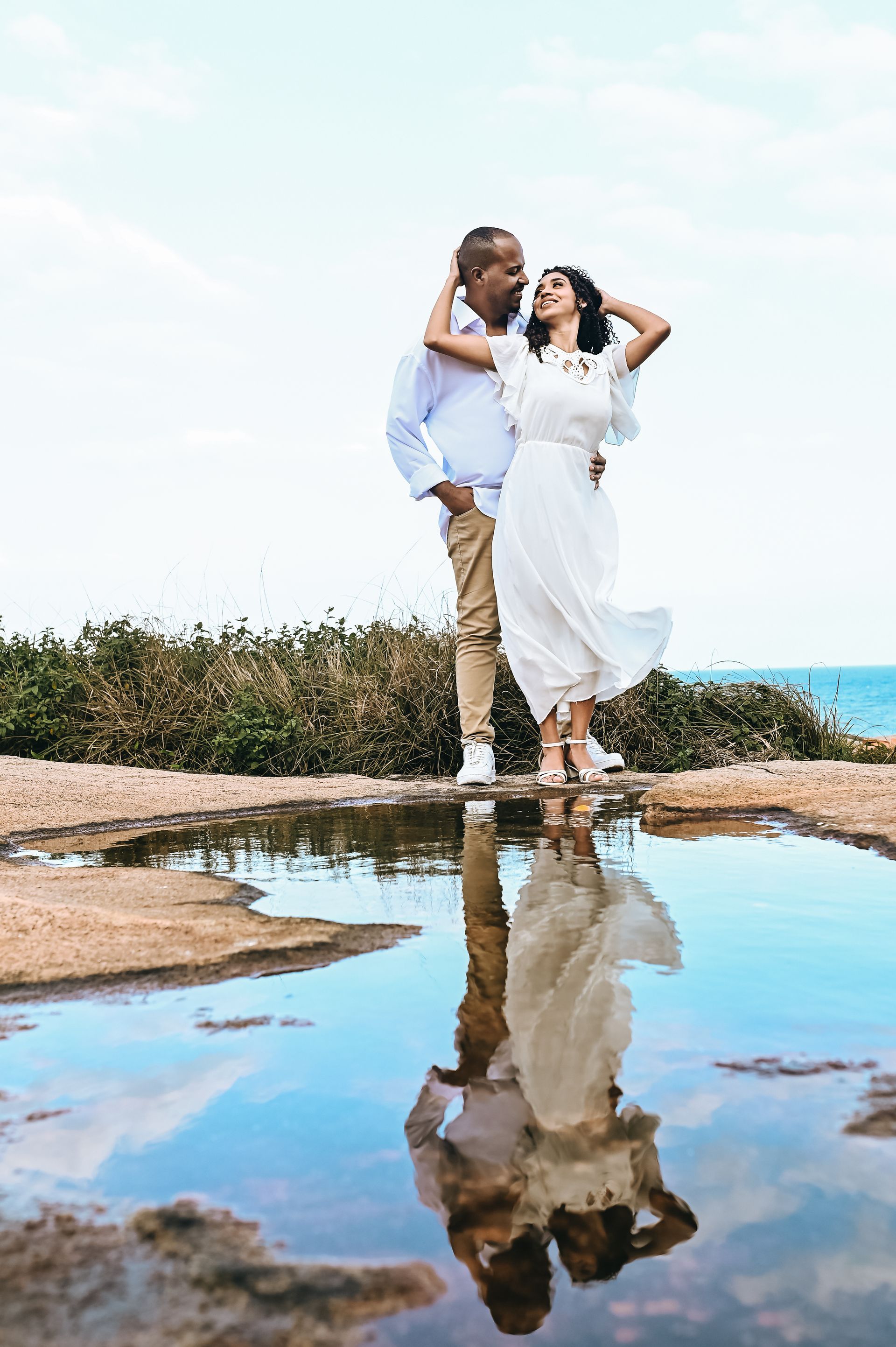 “À Beira do Sim: Livia & Júnior”? - 2 - 0