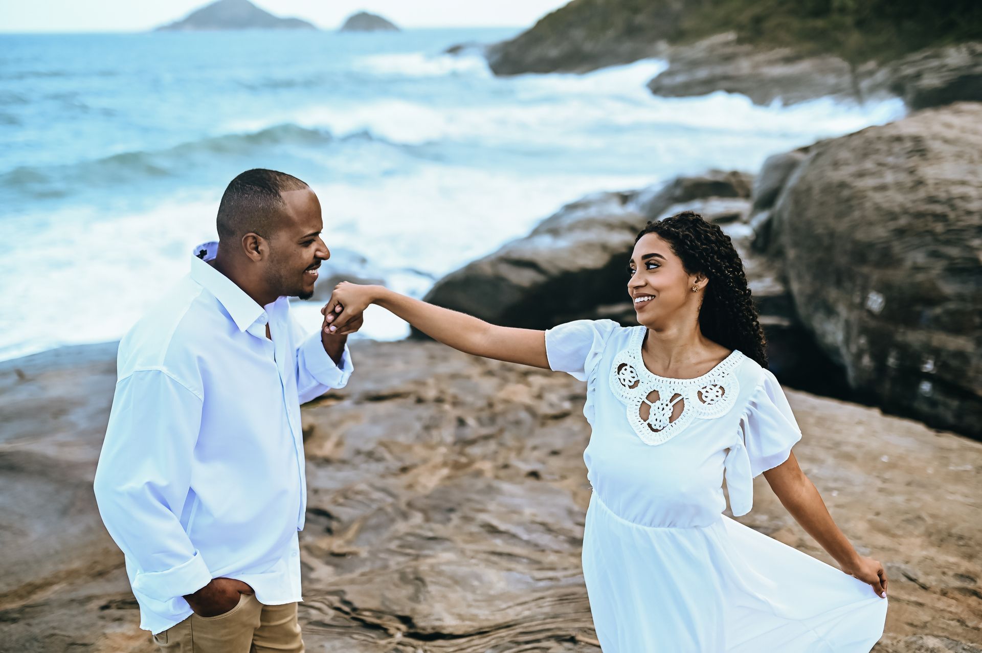 “À Beira do Sim: Livia & Júnior”? - 2 - 2