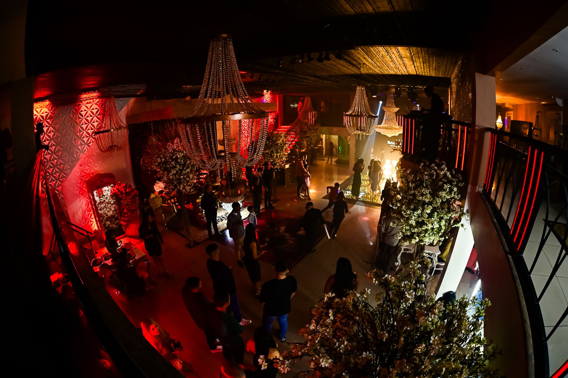 “Bárbara: Um Conto de 15 Primaveras”? - 2 - 37