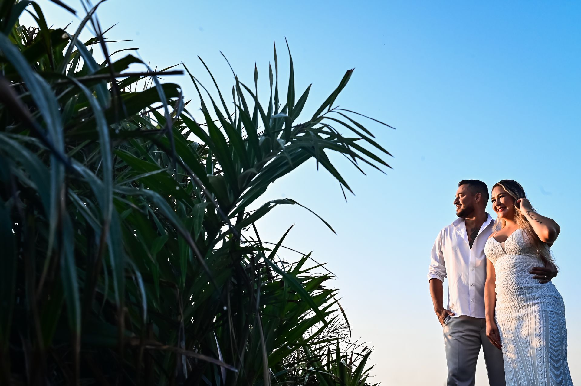 “Amor ao Ar Livre: O Ensaio de John e Gil” - 2 - 19