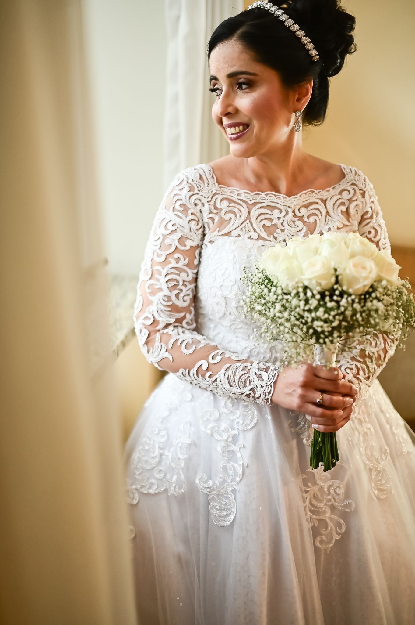 Amor e Fé: A União de Vagner e Joyce na Paróquia Santa Terezinha - 2 - 25