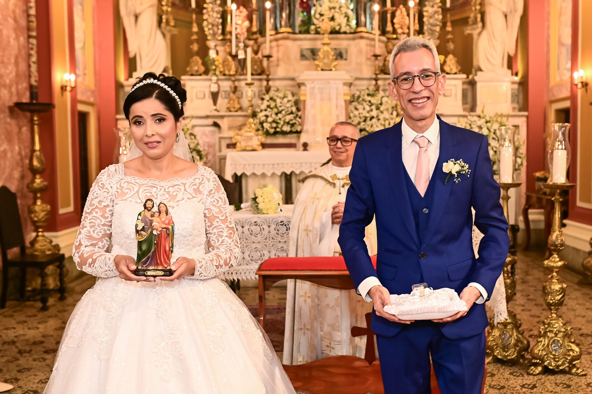 Amor e Fé: A União de Vagner e Joyce na Paróquia Santa Terezinha - 2 - 32