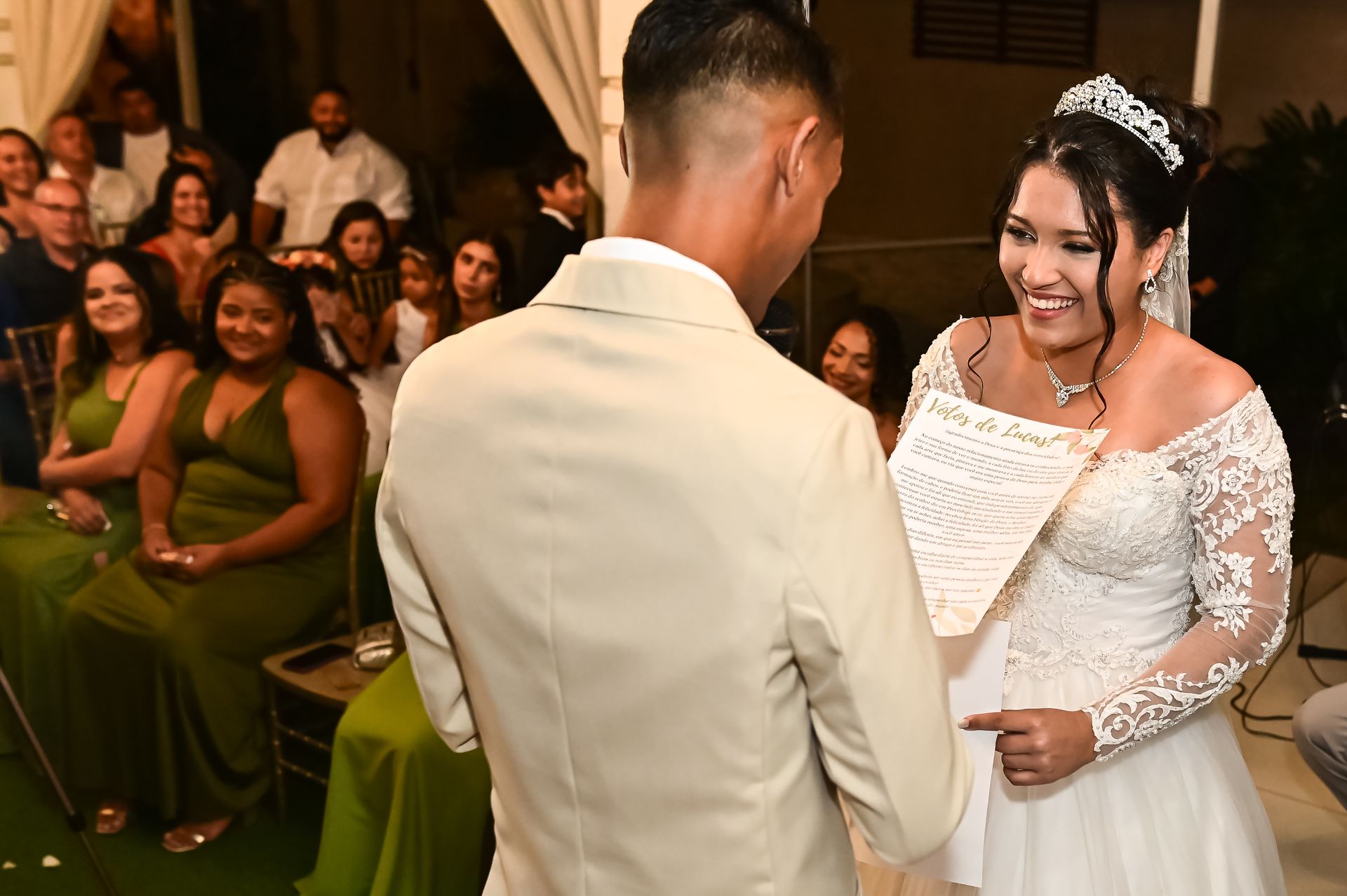 “Um Amor Abençoado: O Início de uma Jornada com Deus” - 2 - 6