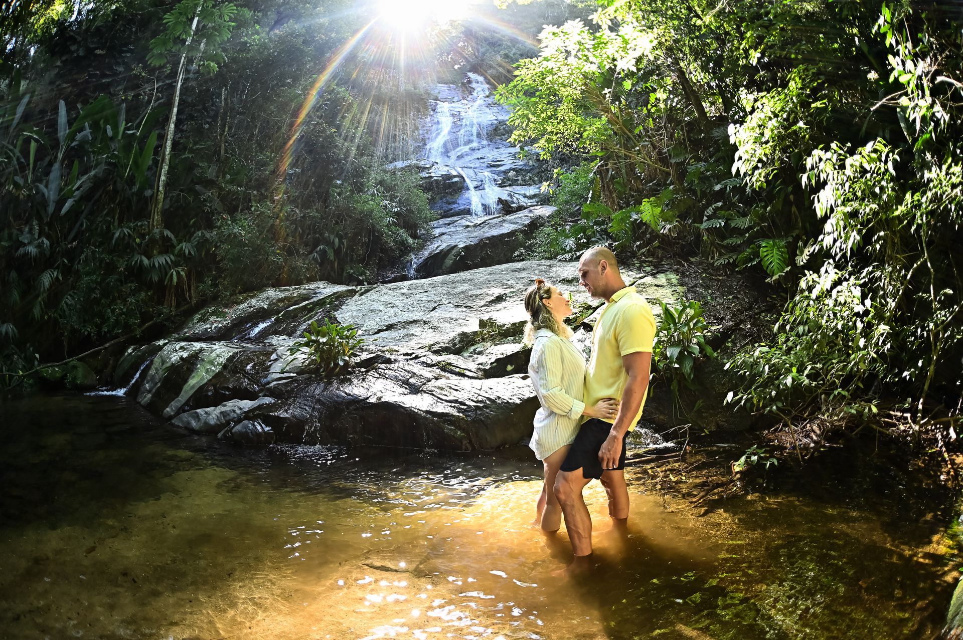 Onde a Natureza Abraça o Amor - 2 - 18