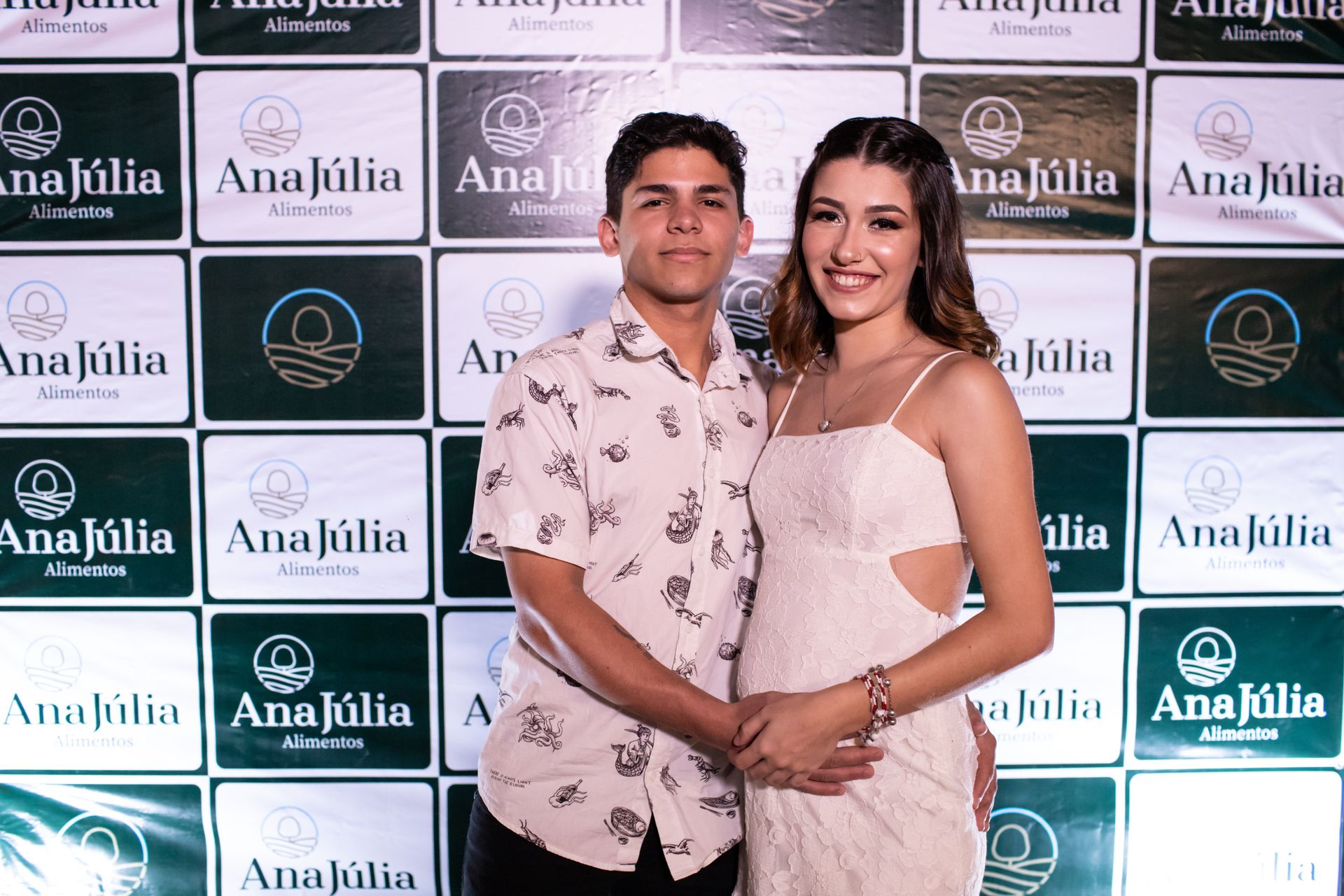 Ana Júlia - Confraternização - 2 - 0