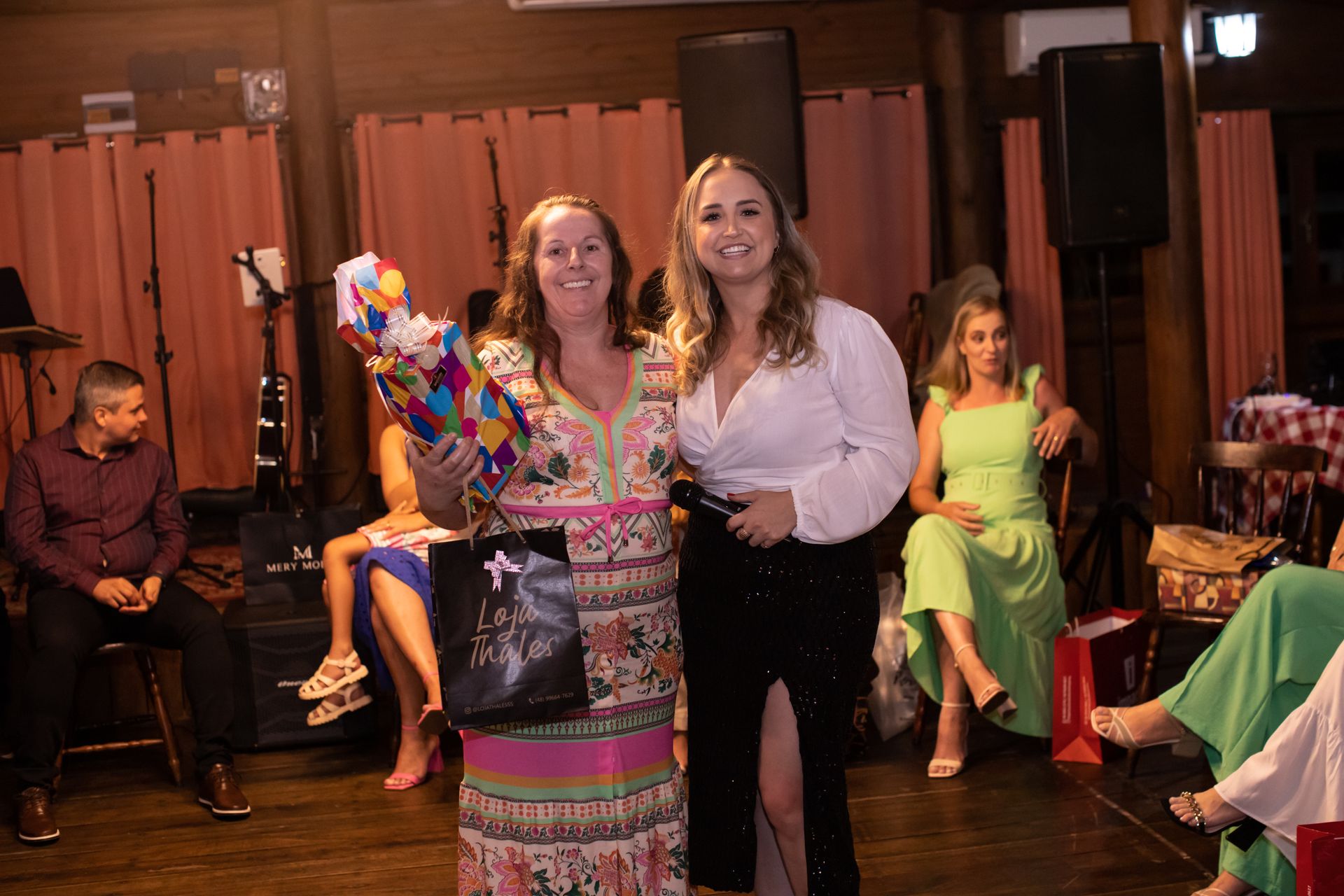 Ana Júlia - Confraternização - 2 - 0