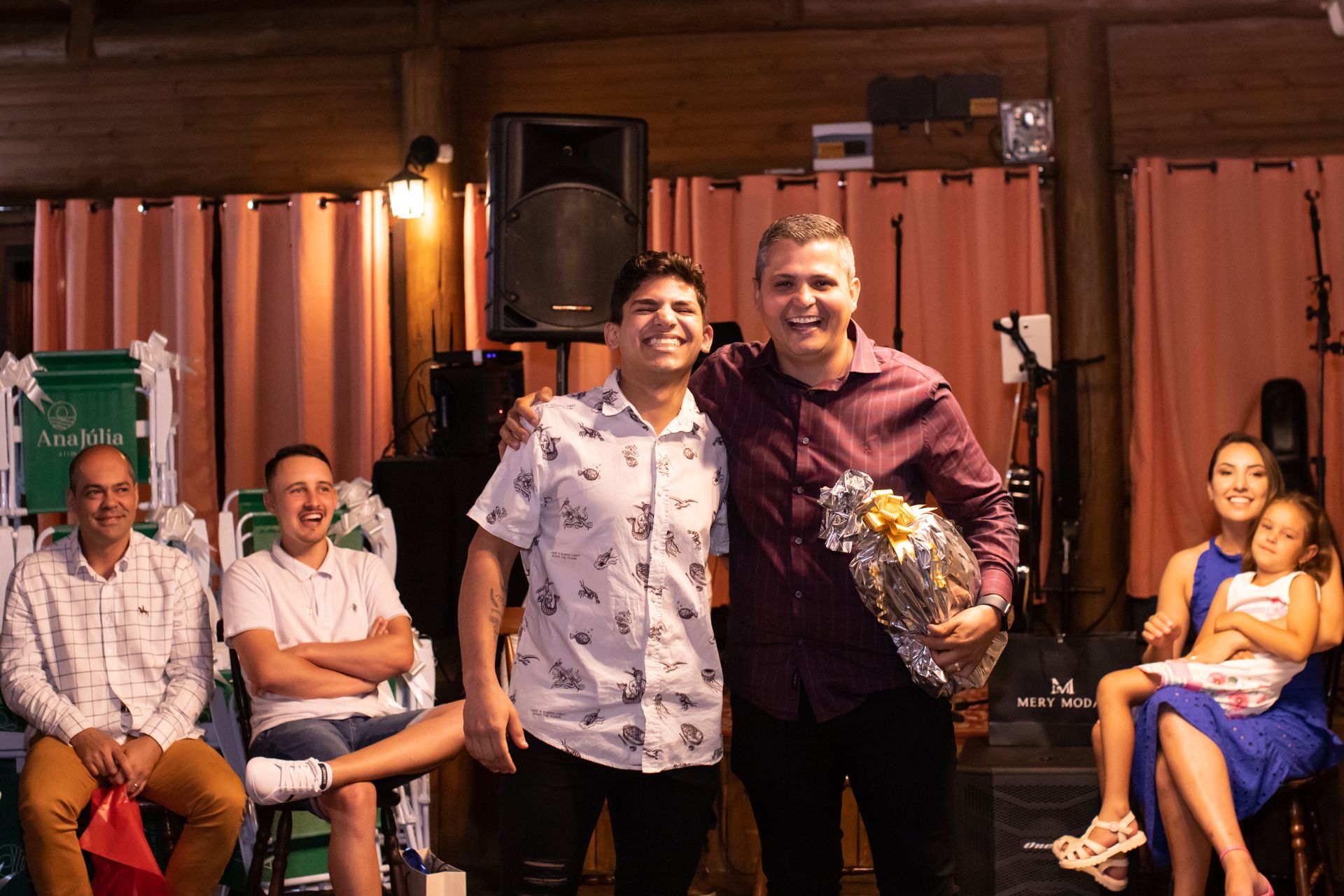 Ana Júlia - Confraternização - 2 - 1