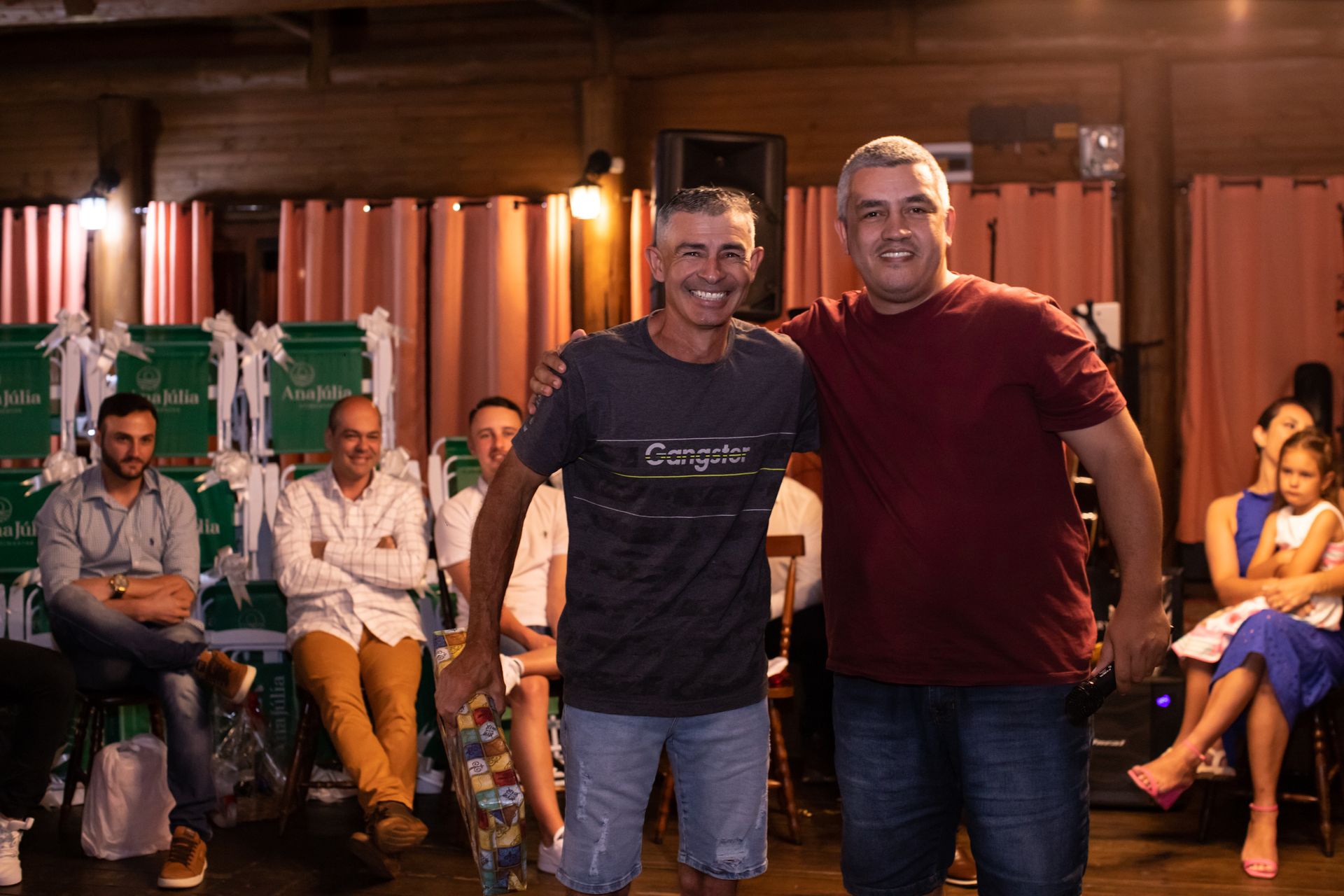 Ana Júlia - Confraternização - 2 - 1