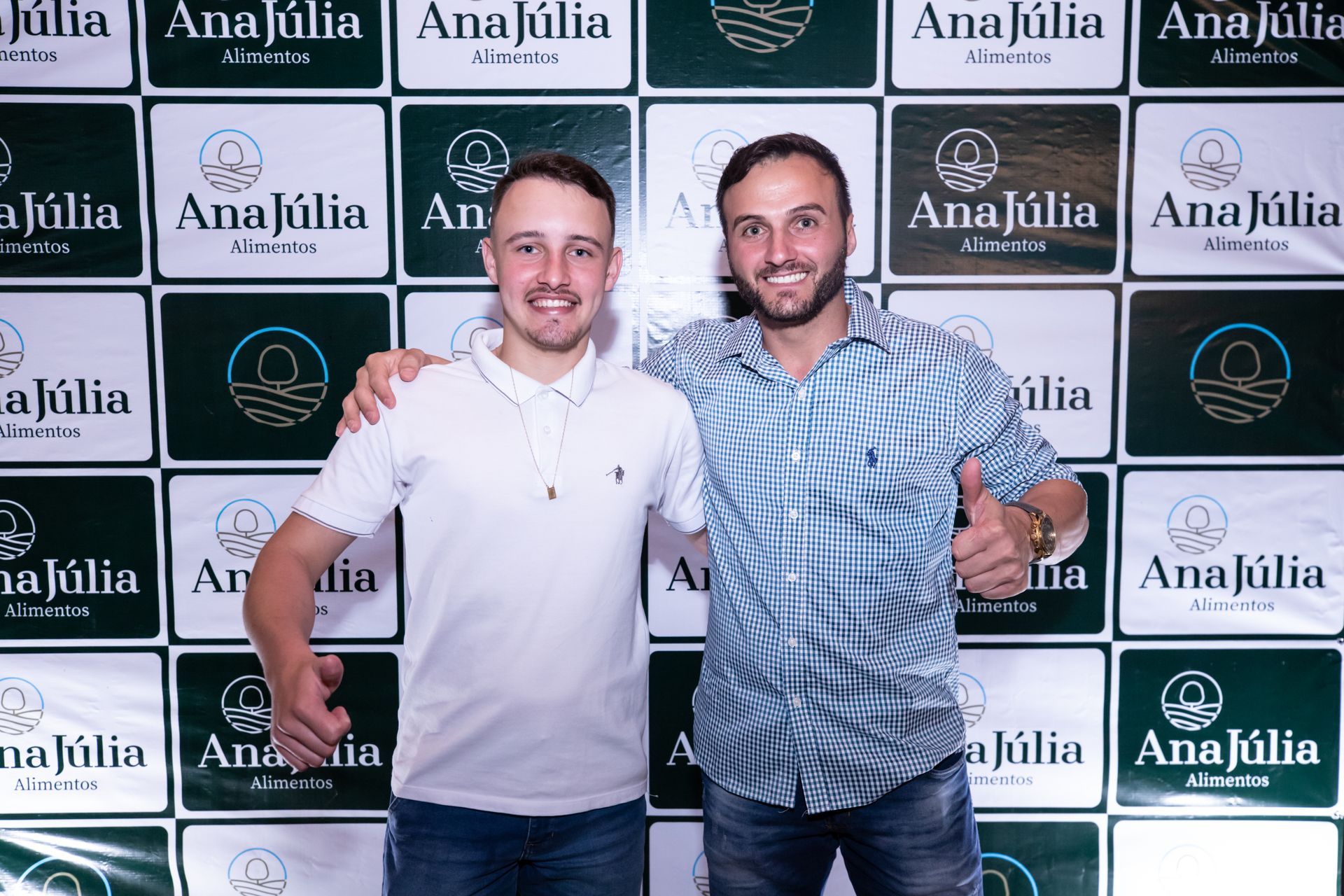 Ana Júlia - Confraternização - 2 - 0