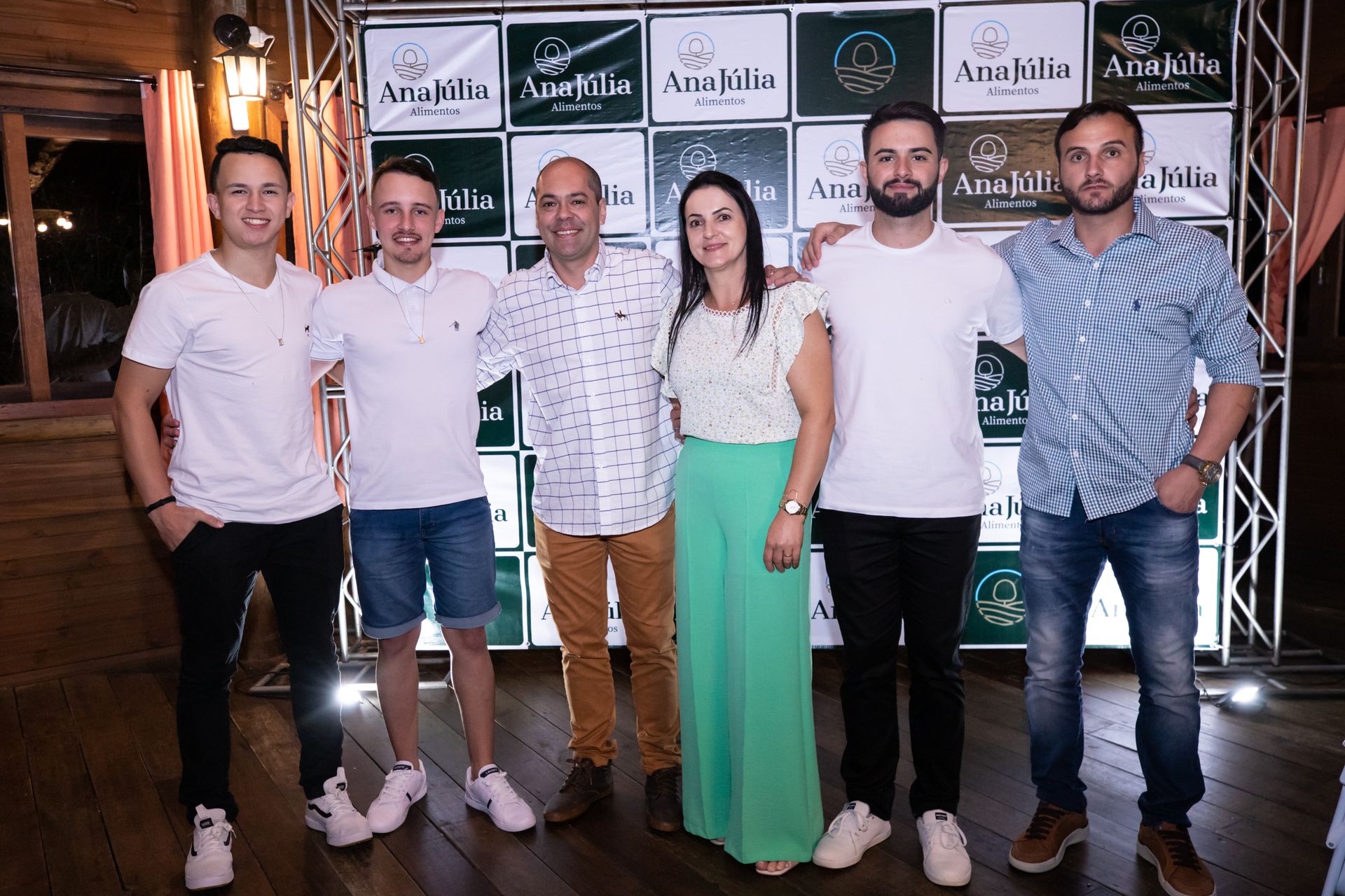 Ana Júlia - Confraternização - 2 - 0