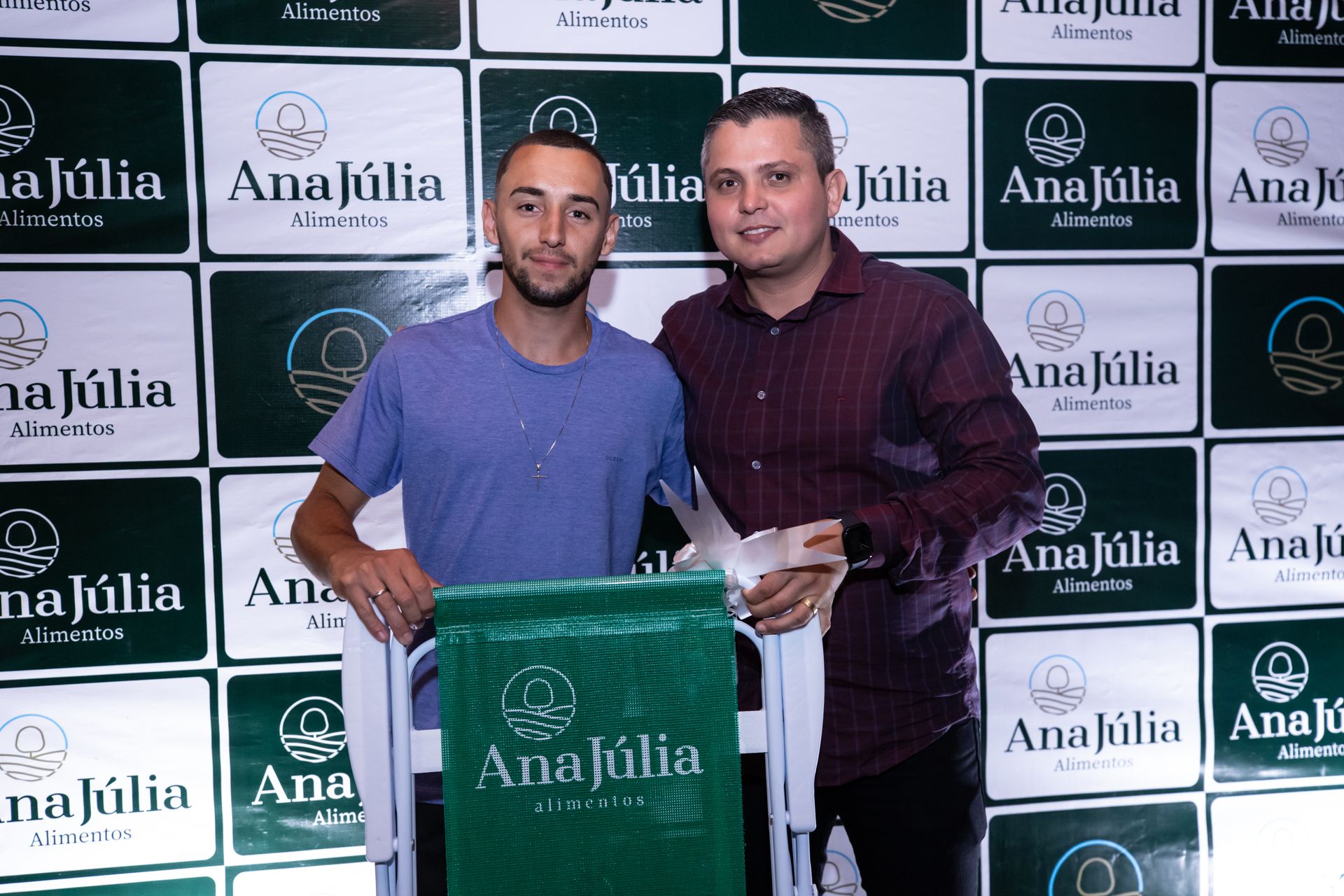 Ana Júlia - Confraternização - 2 - 0