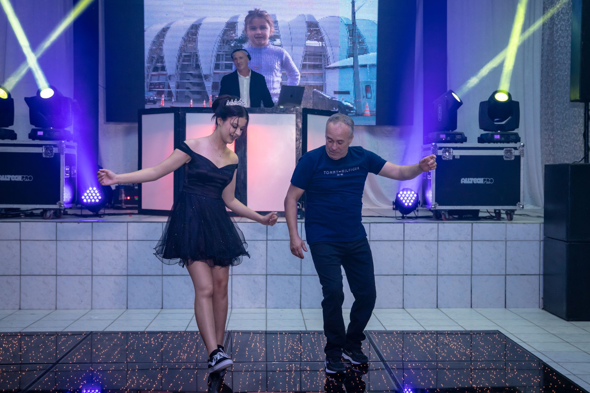 Keylla 15 anos - 2 - 0