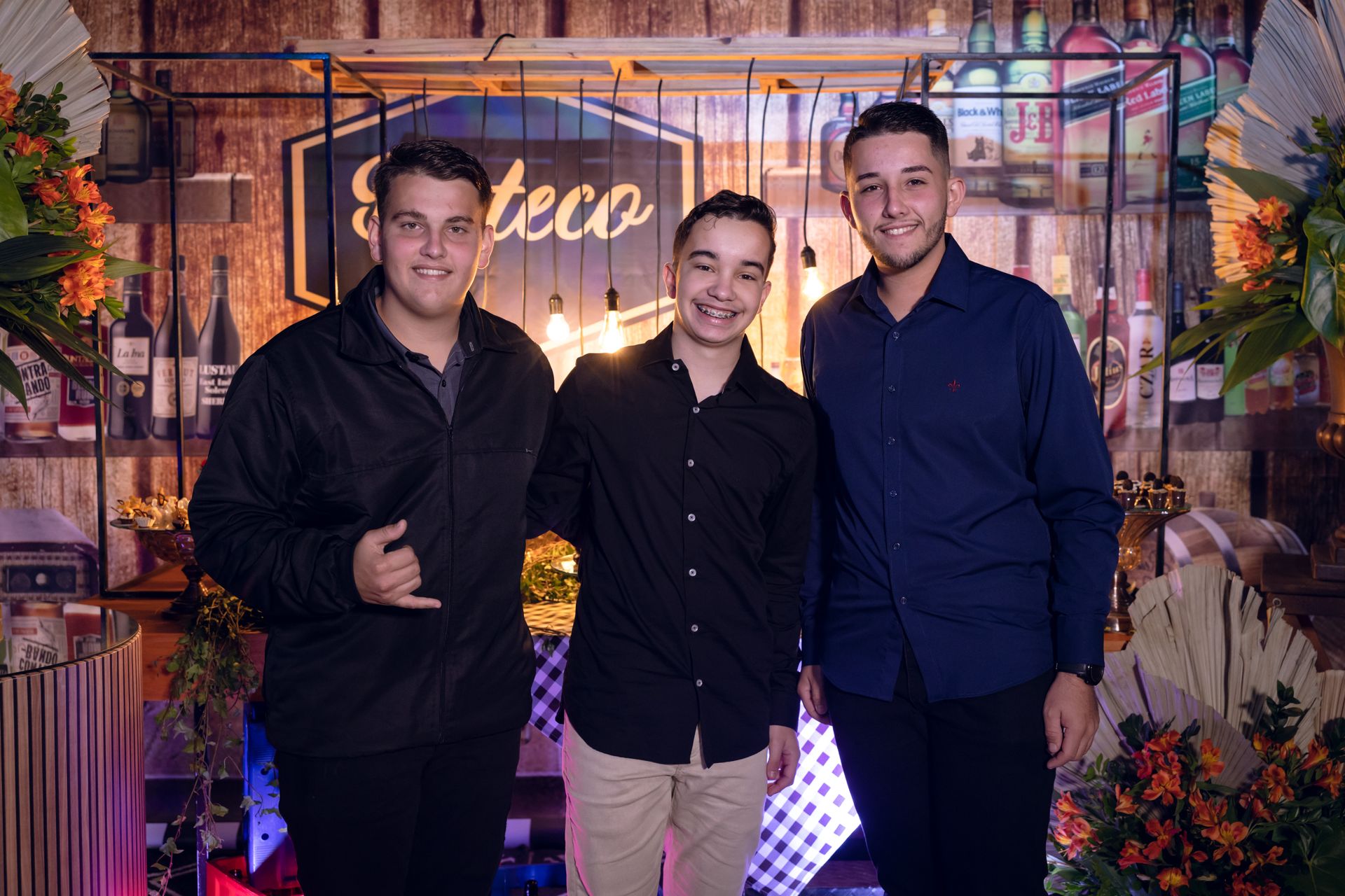 Gustavo - 18 anos - 2 - 2