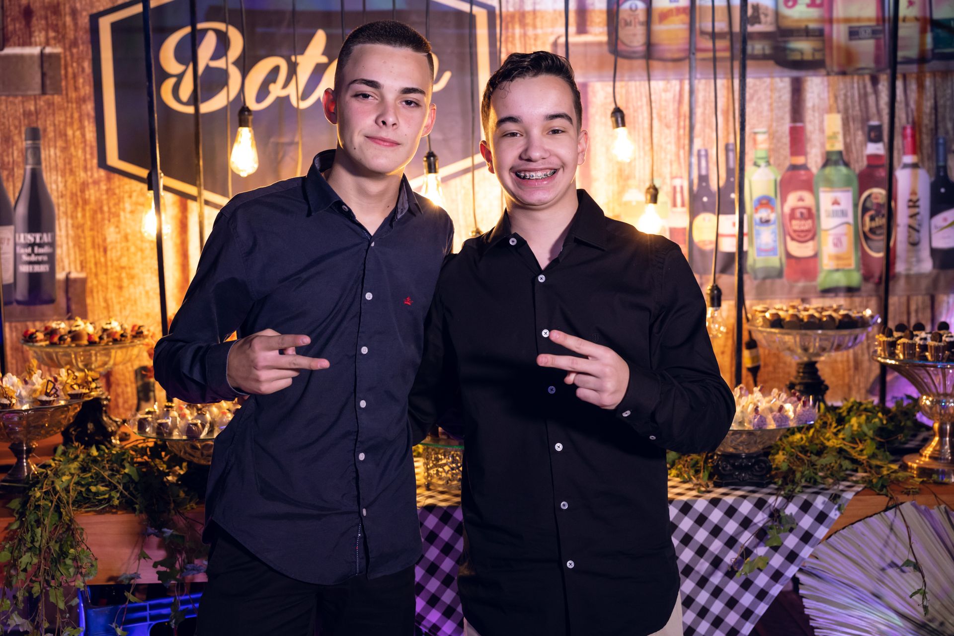 Gustavo - 18 anos - 2 - 1