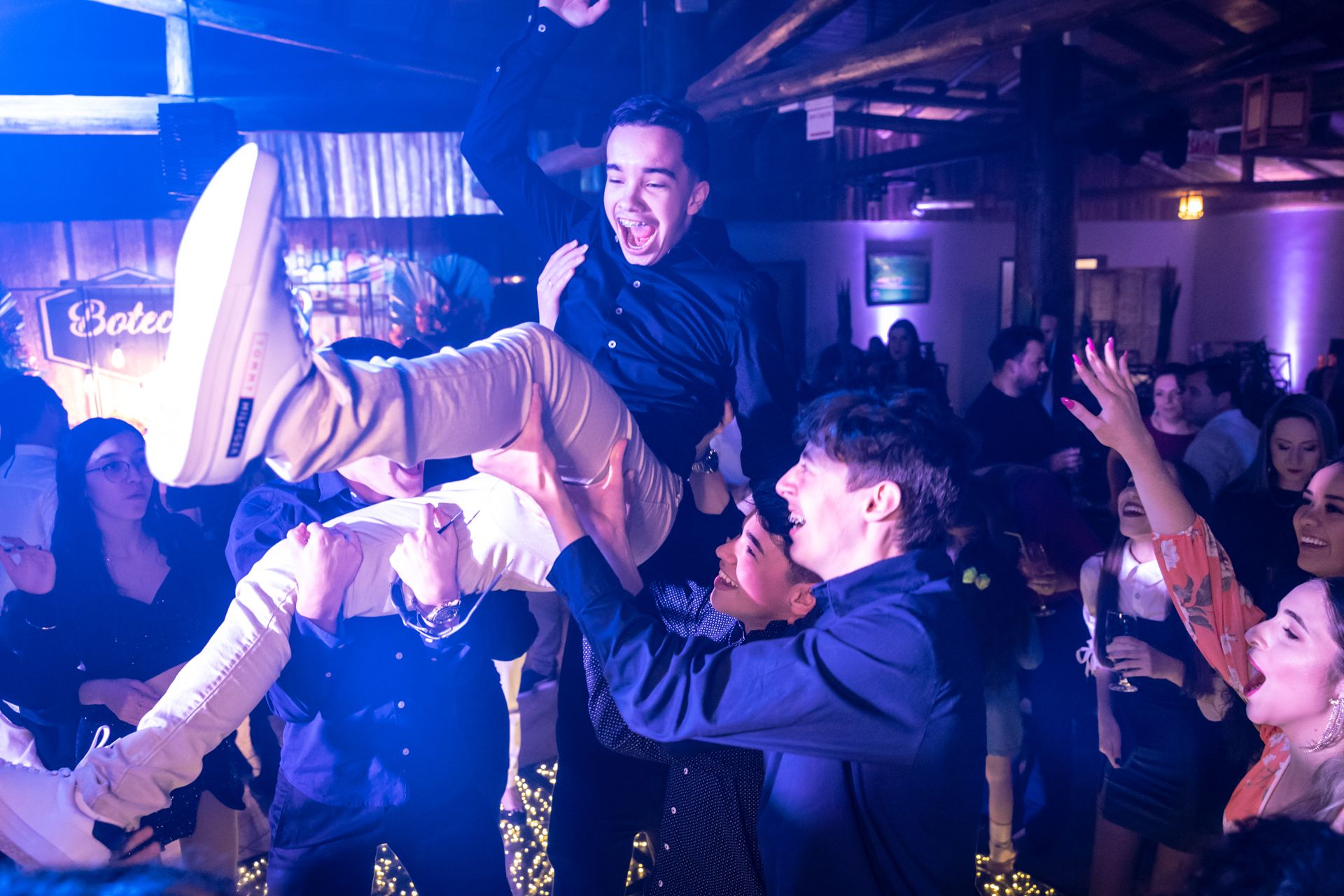 Gustavo - 18 anos - 2 - 2