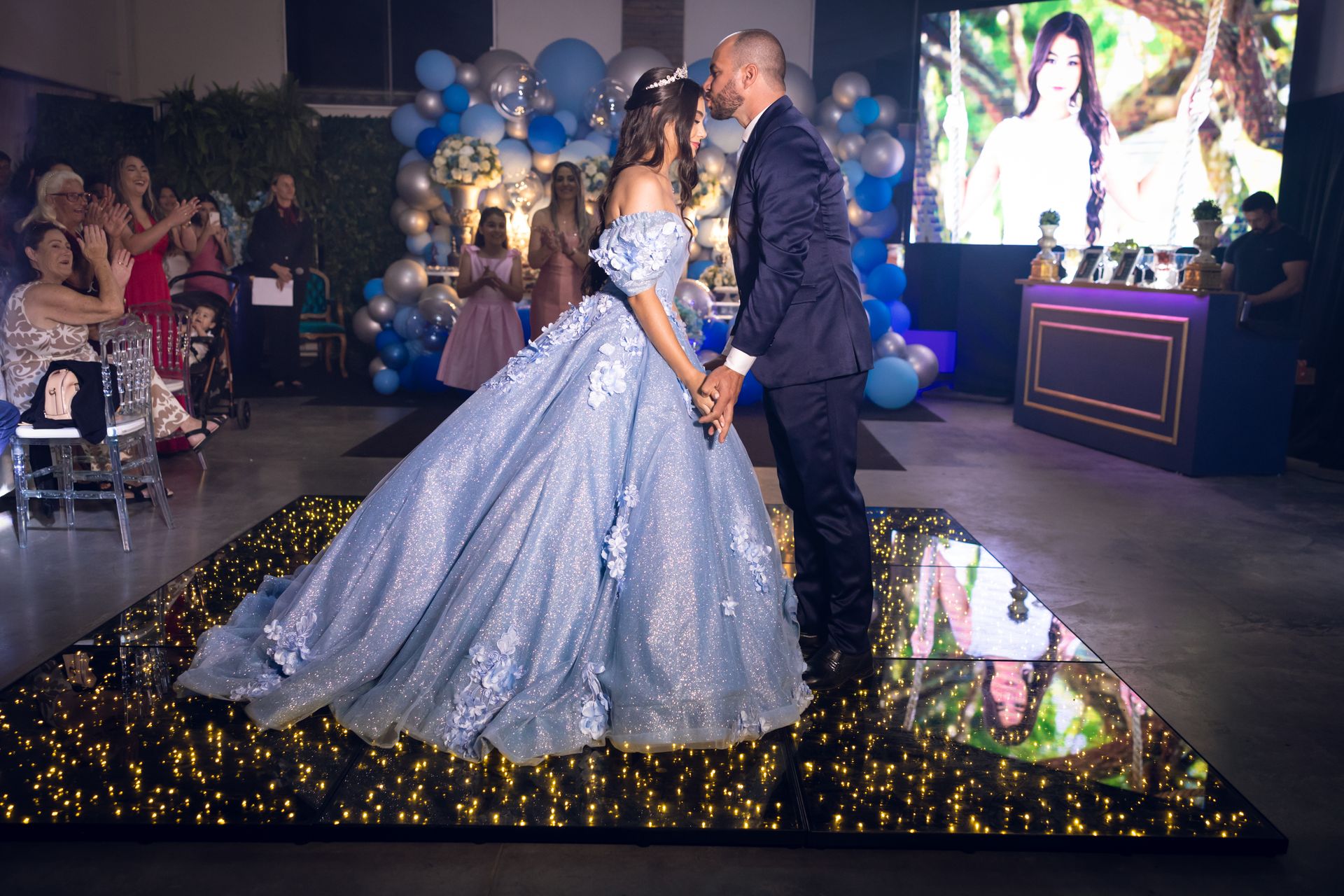 15 Anos Ana Júlia - 2 - 0