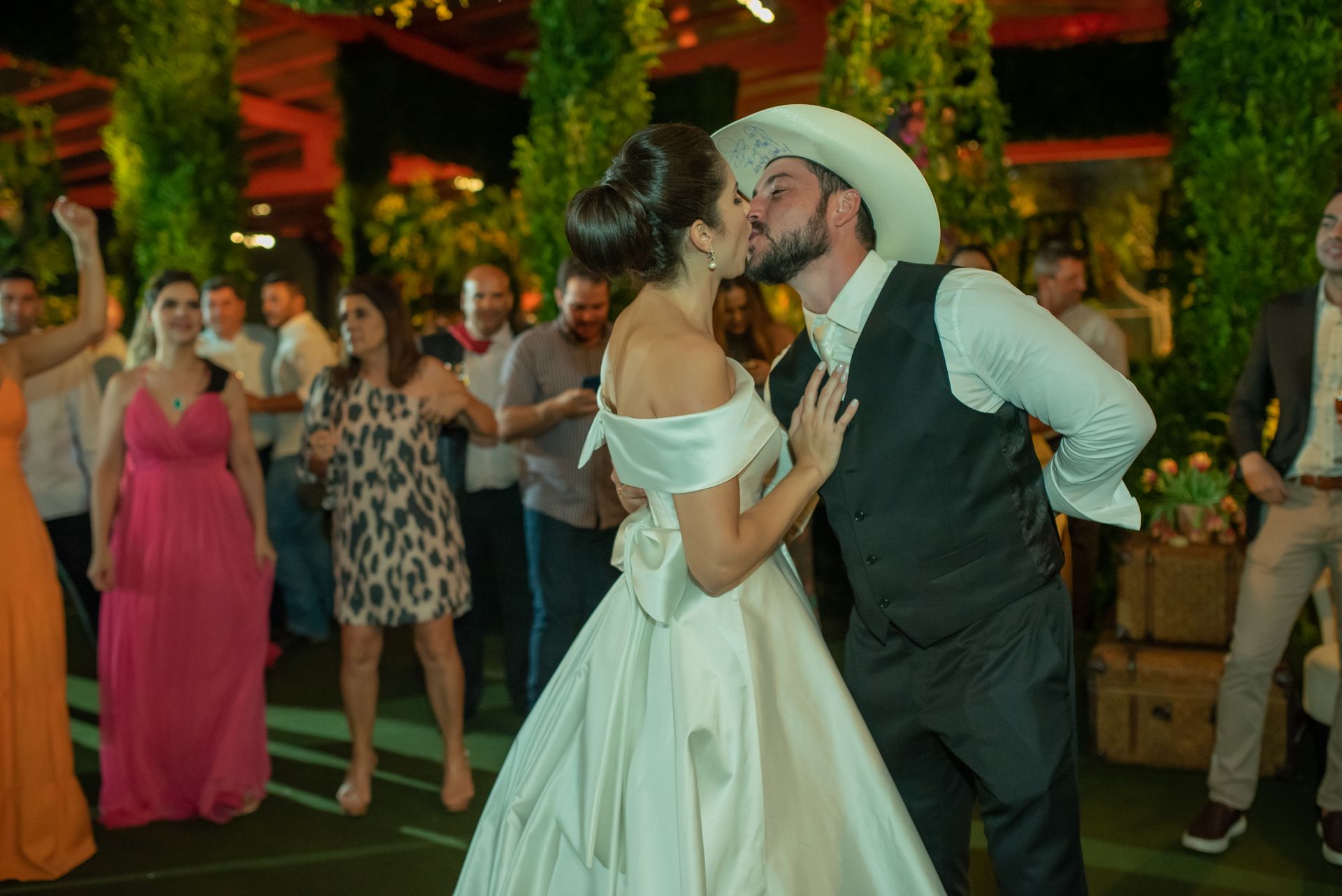 Casamento de Sara e Vadãozinho - 1 - 0