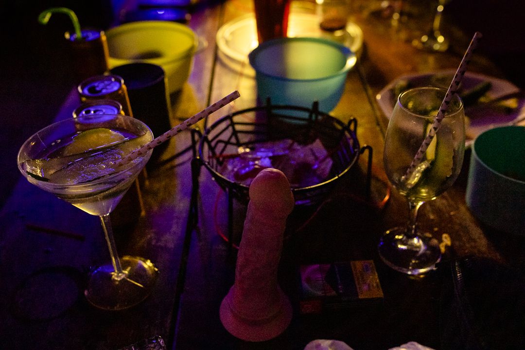 Olga Moon - Party of Me - 1 - 19