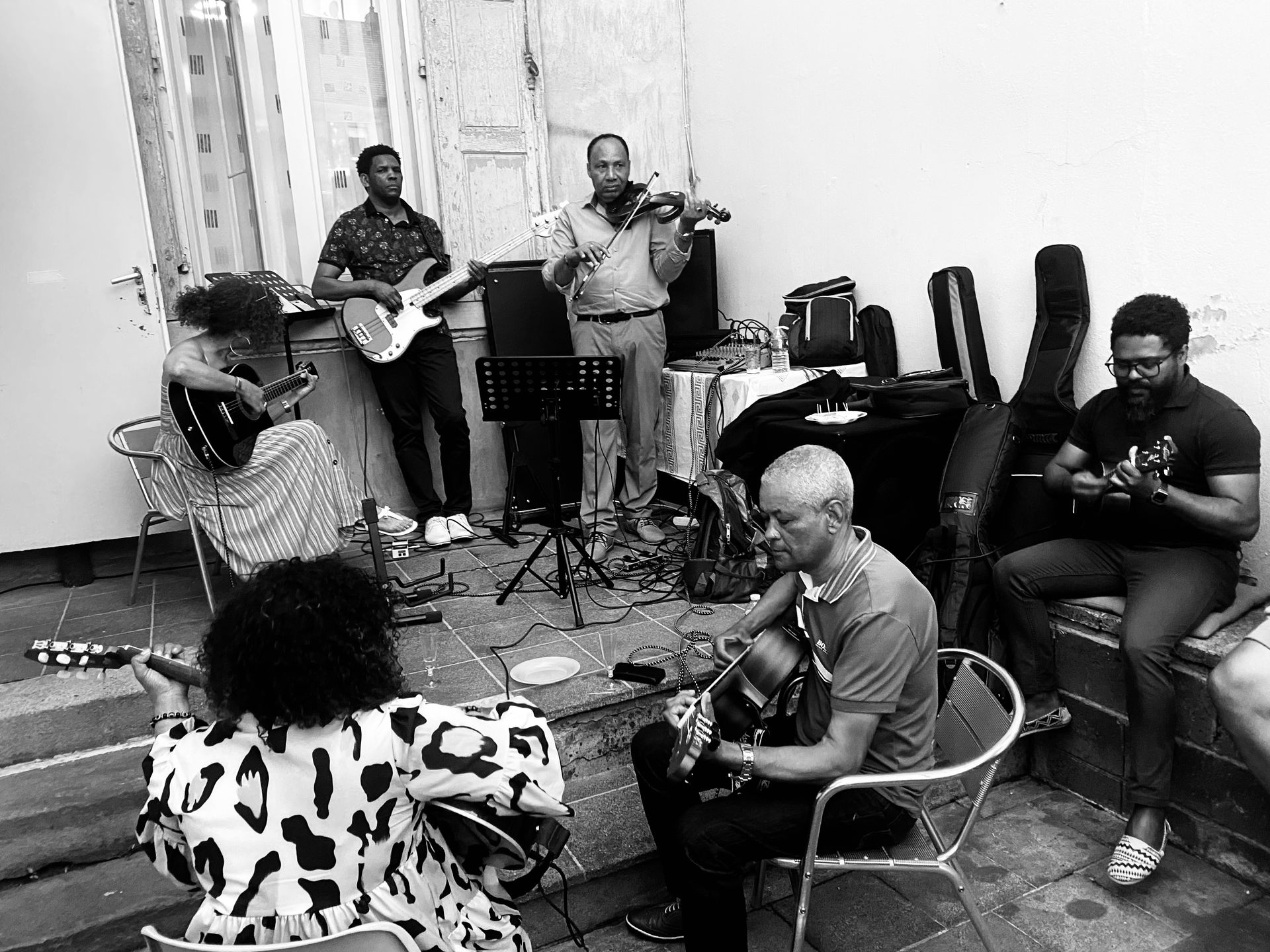 ESPORO - Cape Verde Migratory Exodus by António Cruz - 2 - 50