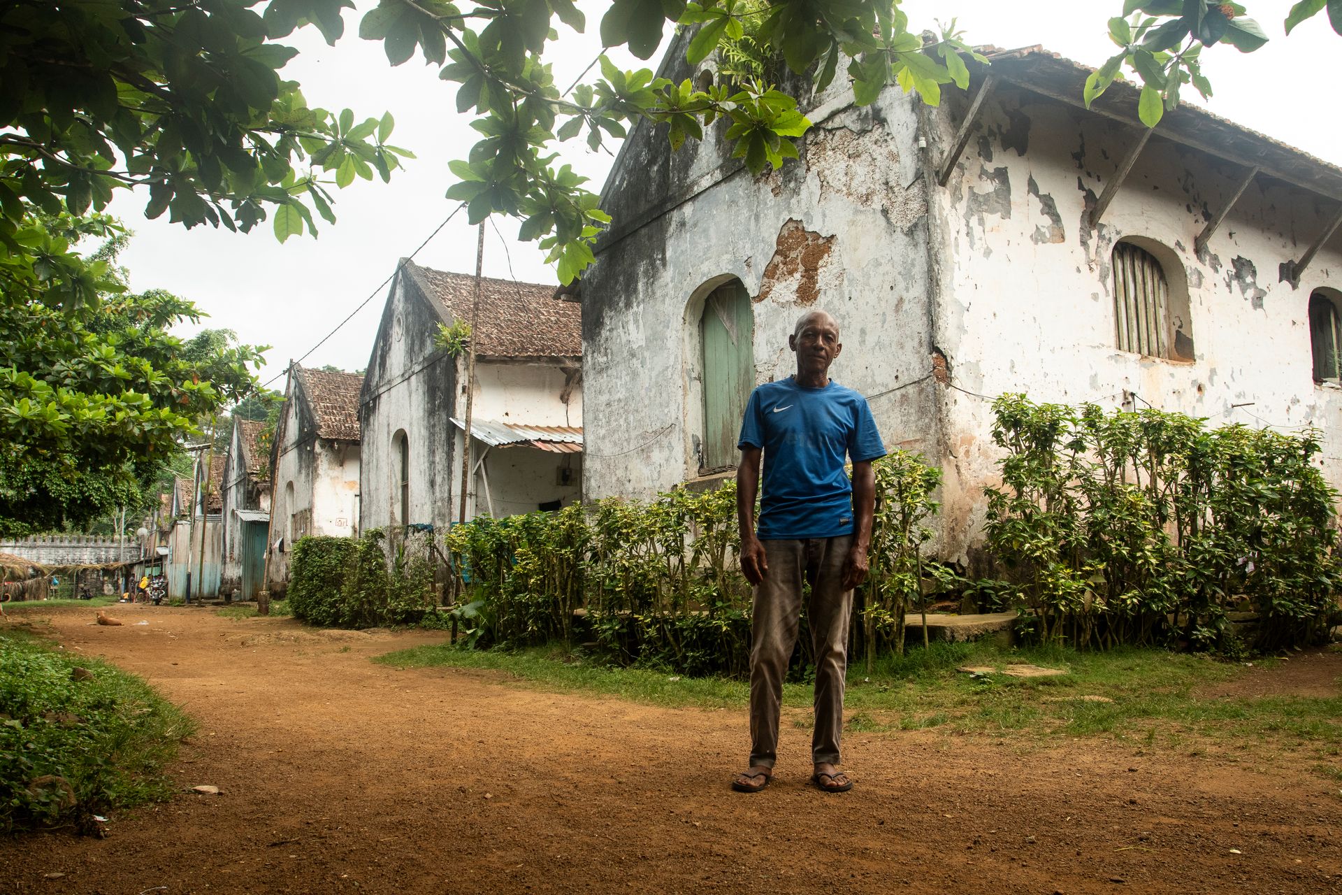 PROMISED LAND: The remnants of modern slavery in São Tomé /capital of São Tomé and Principe -Gulf of Guinea by António Cruz - 2 - 20