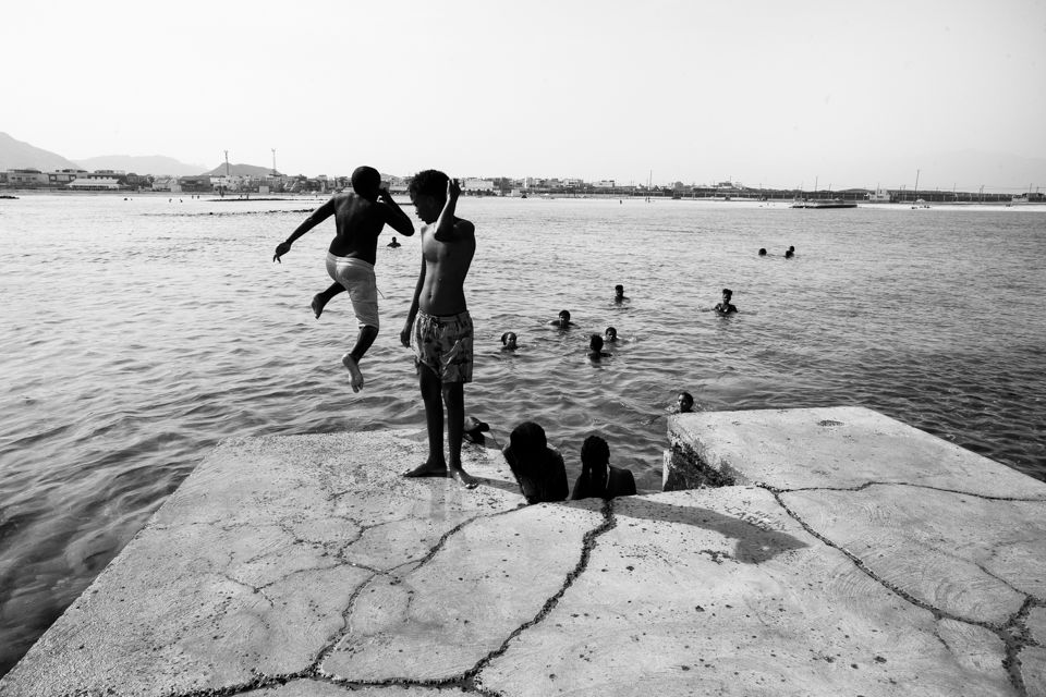 ESPORO - Cape Verde Migratory Exodus by António Cruz - 2 - 21