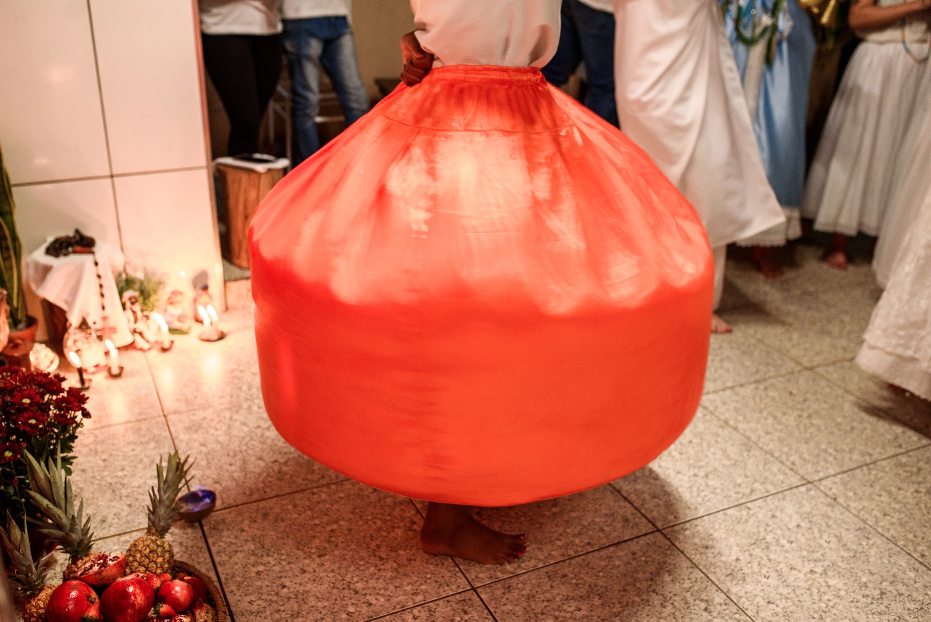 ERASURE : a cultural catalogue and descent repair in Minas Gerais, that deals with the conflicts of 'social whitening' and neglect of Brazilian History since the times of slavery. By Monique Olive - 2 - 12