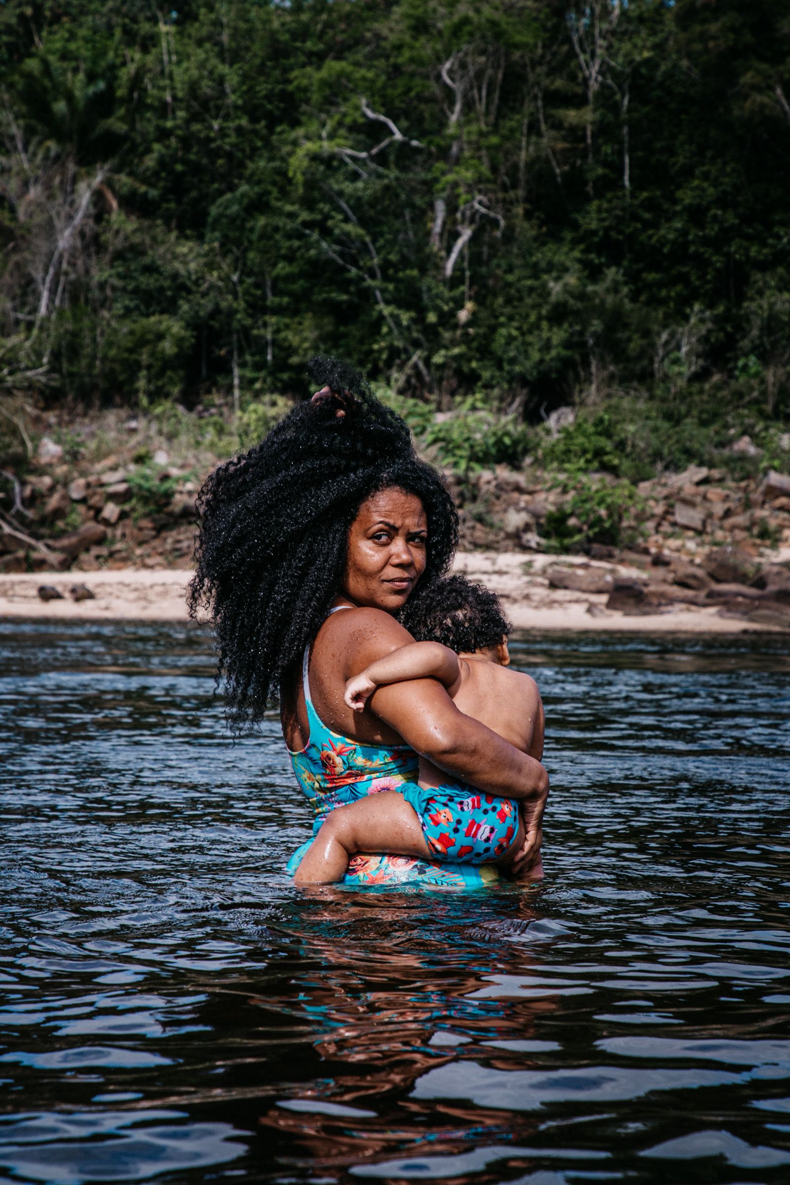 SOCIAL MAKE-UP:  The reflex of the urban crisis in major cities of Brazil by Ana Montez - 2 - 15