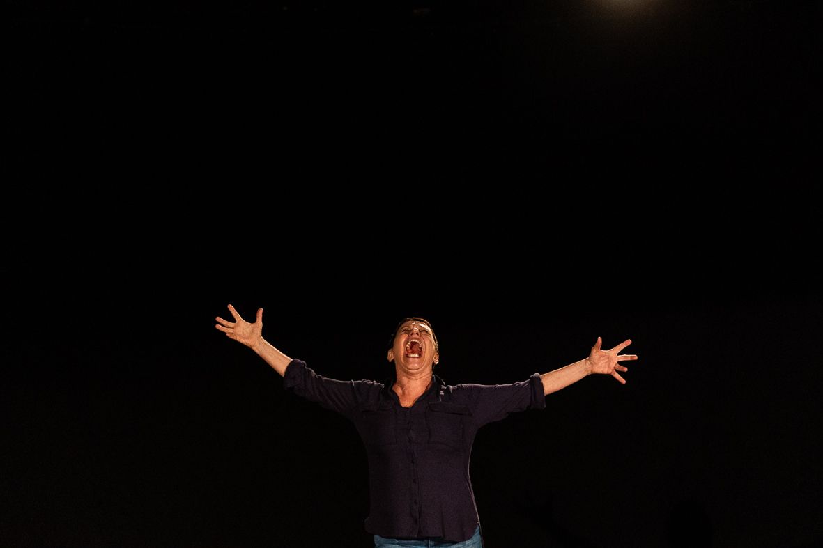 EXPIRATION DATE: The backstage of the Ageism in the Dance Scene in Brazil by Carol Pires - 3 - 0