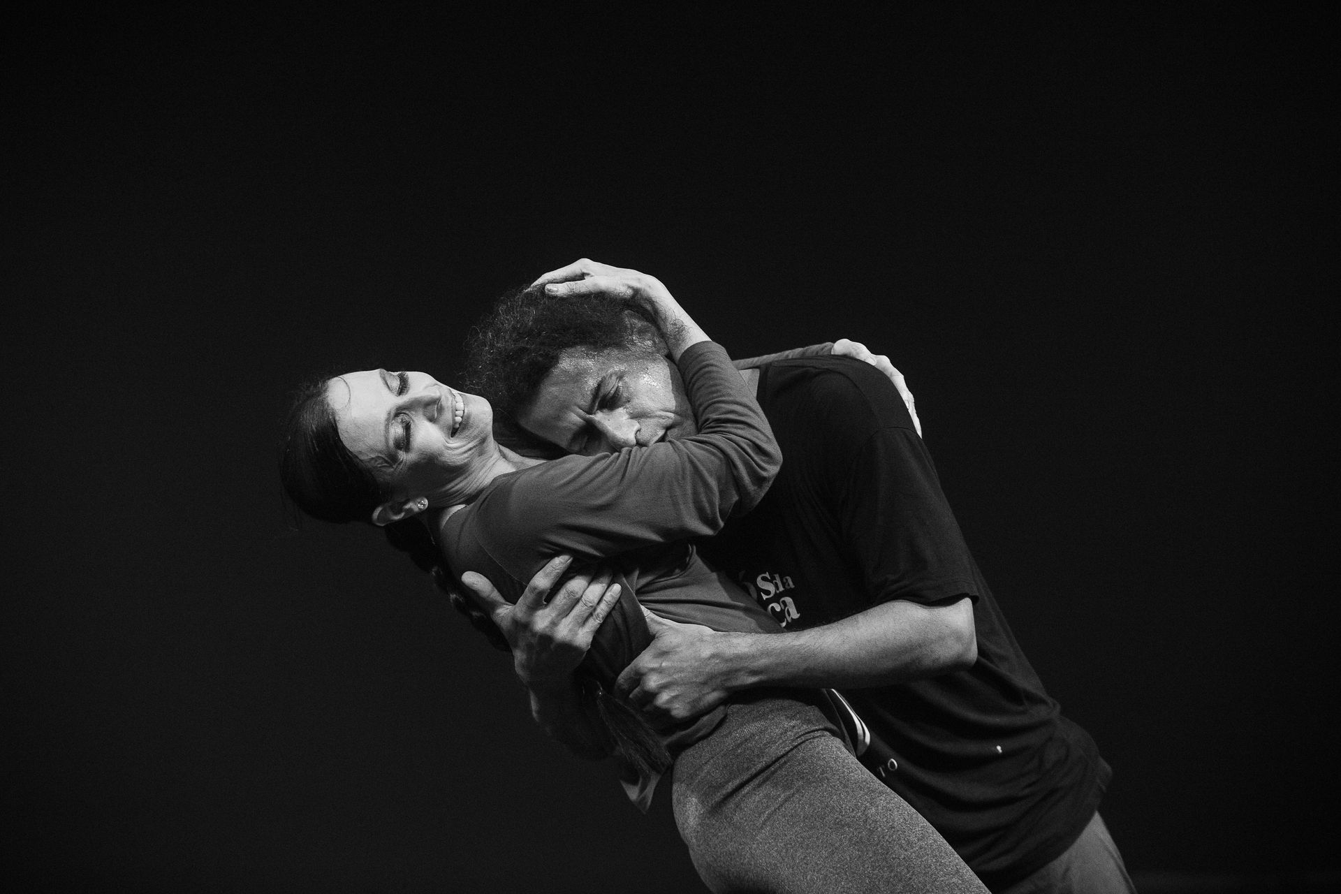 EXPIRATION DATE: The backstage of the Ageism in the Dance Scene in Brazil by Carol Pires - 2 - 0