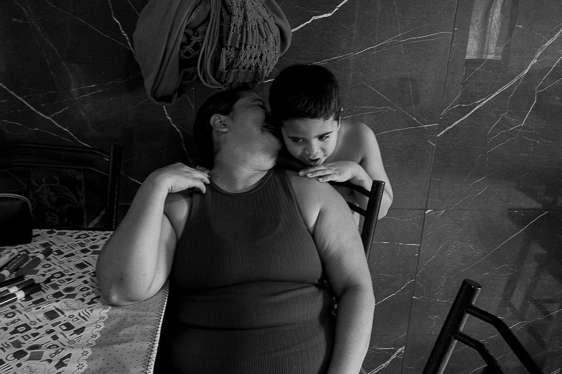 MOTHERS IN THE SPECTRUM: the side of autism barely heard/ by Vanessa Ribeiro - 2 - 3