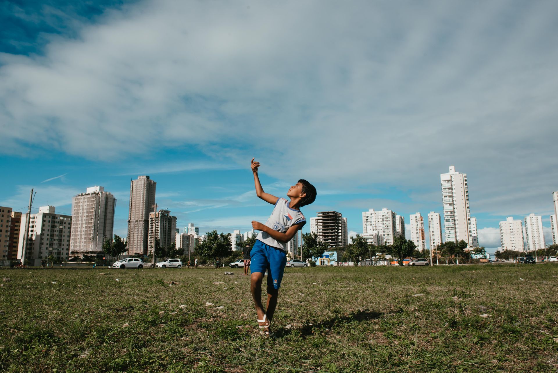 SOCIAL MAKE-UP:  The reflex of the urban crisis in major cities of Brazil by Ana Montez - 3 - 0