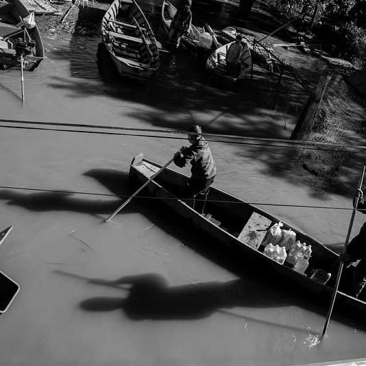 The Human Vulnerability and Power in Photography - 3 - 1