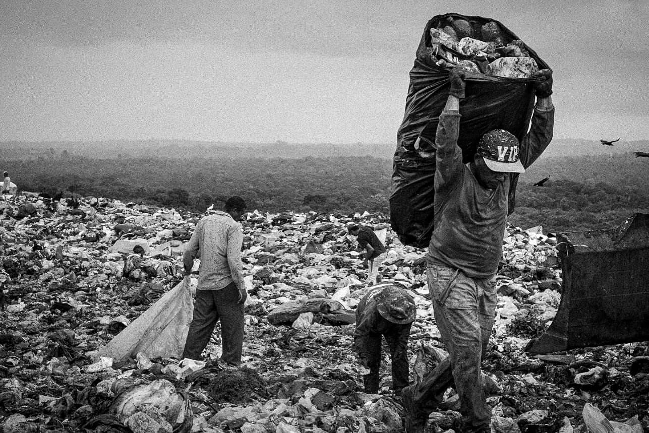 The Human Vulnerability and Power in Photography - 3 - 2