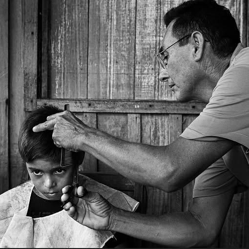 The Human Vulnerability and Power in Photography - 3 - 0