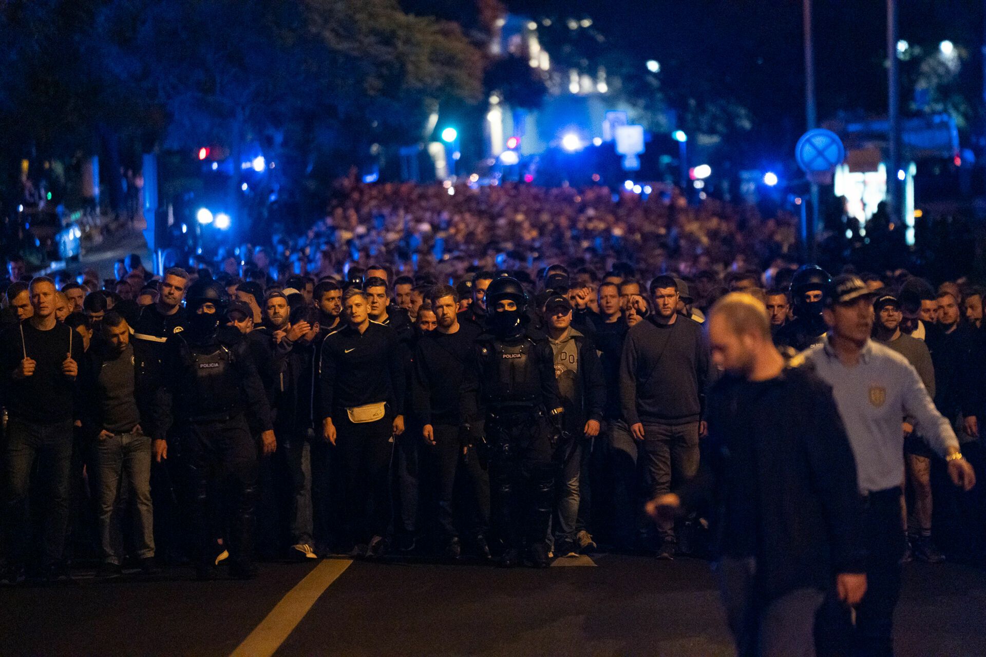 Sporting - Eintracht Frankfurt // Acompanhamento da claque - 2 - 0