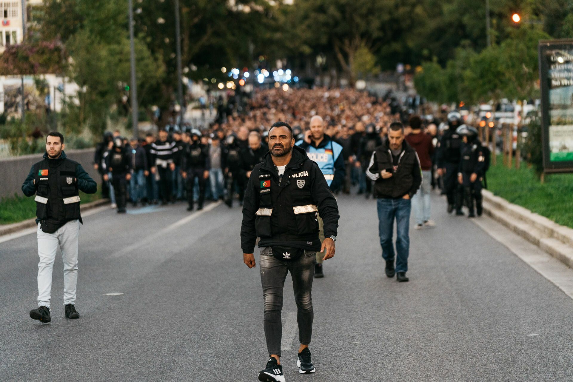Sporting - Eintracht Frankfurt // Acompanhamento da claque - 2 - 0