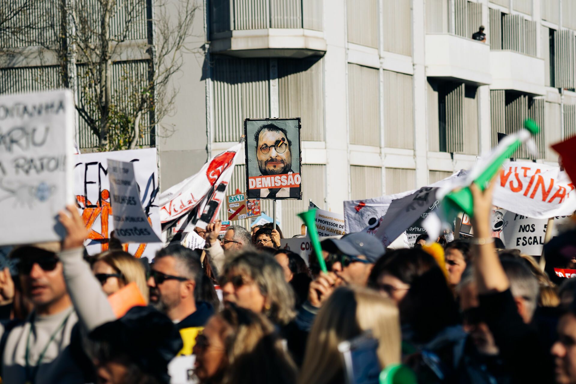 Marcha Pela Escola Pública - 2 - 0