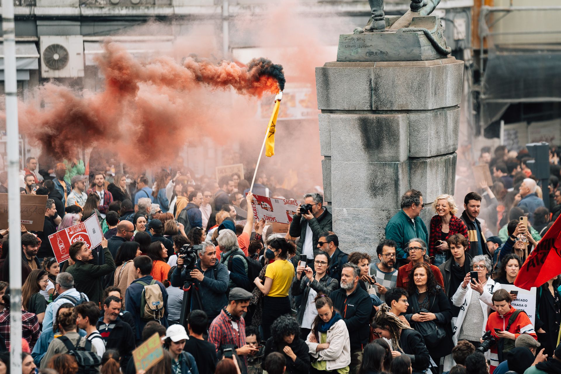 Manifestação "Casa Para Viver" - 2 - 0