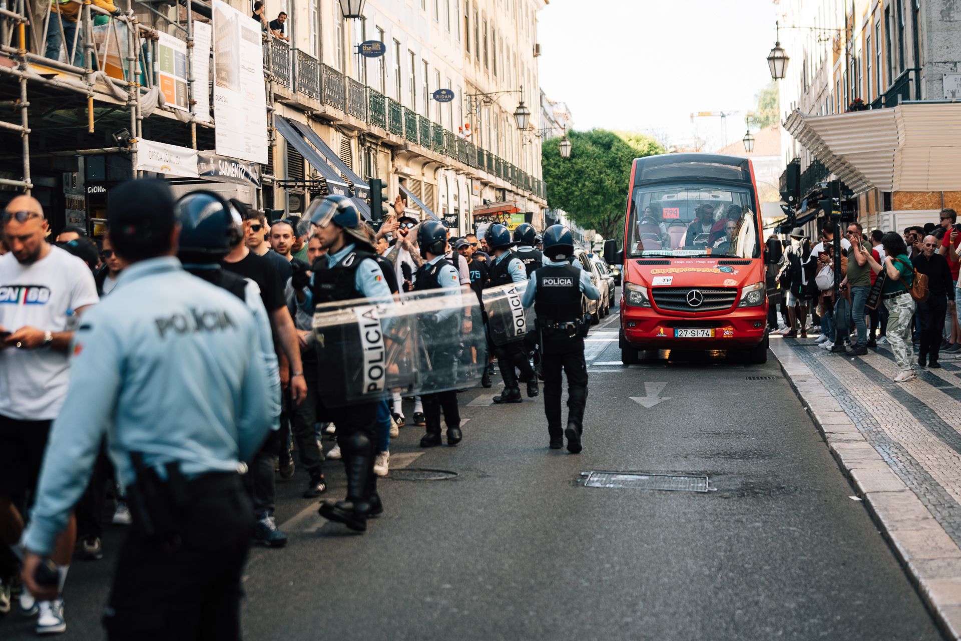 Benfica - Inter de Milão - 2 - 0