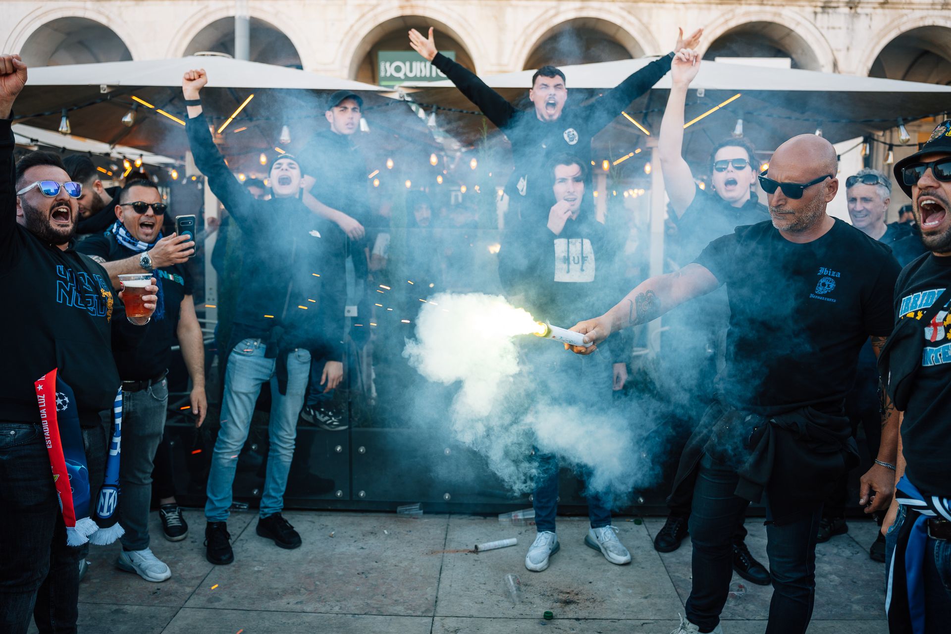 Benfica - Inter de Milão - 2 - 0