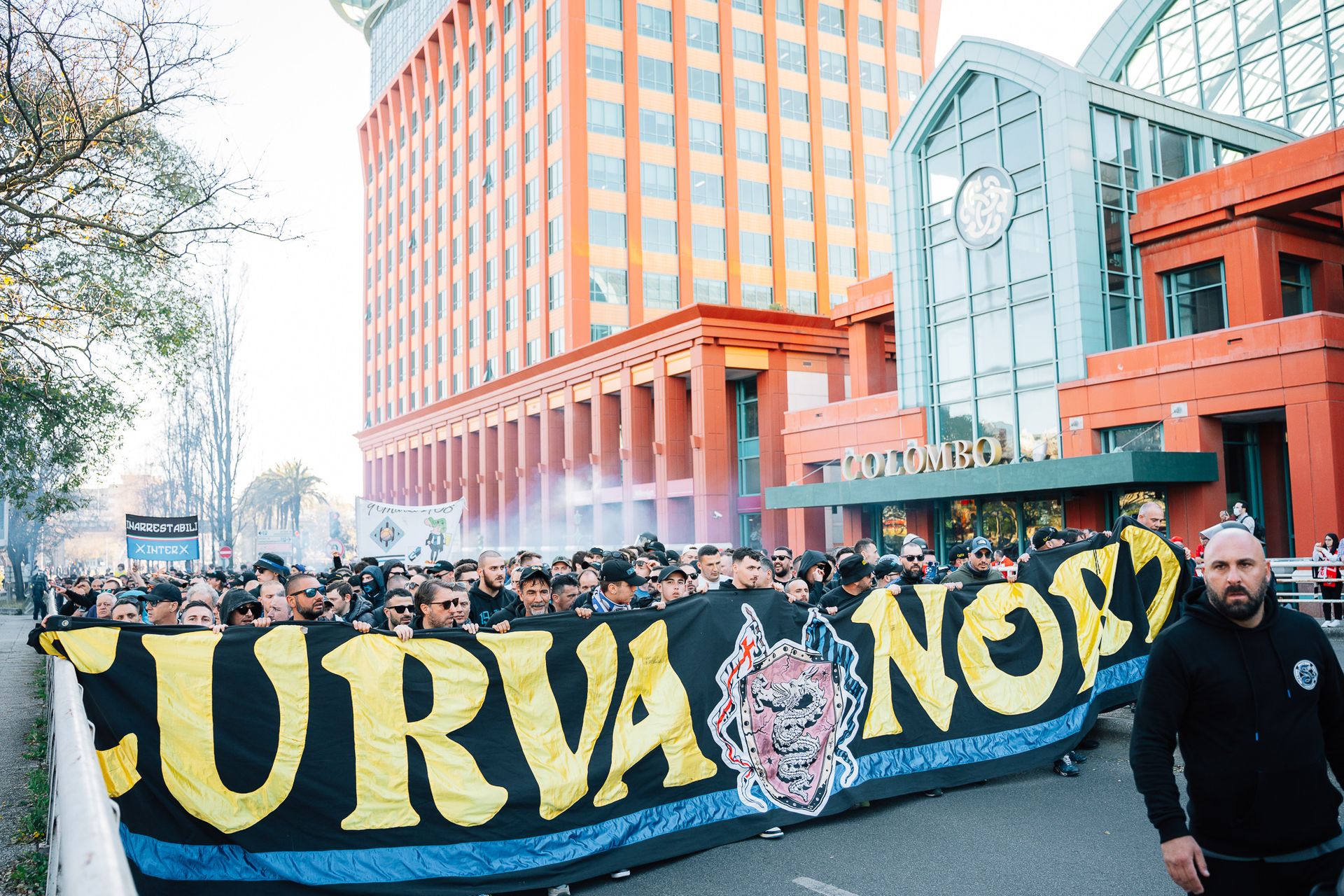 Benfica - Inter de Milão - 2 - 0