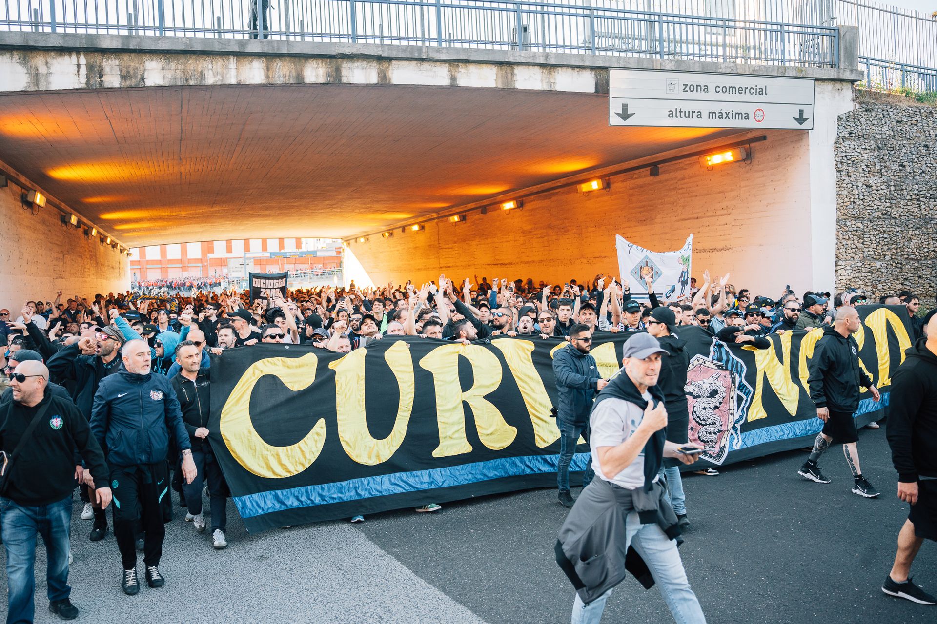 Benfica - Inter de Milão - 2 - 0