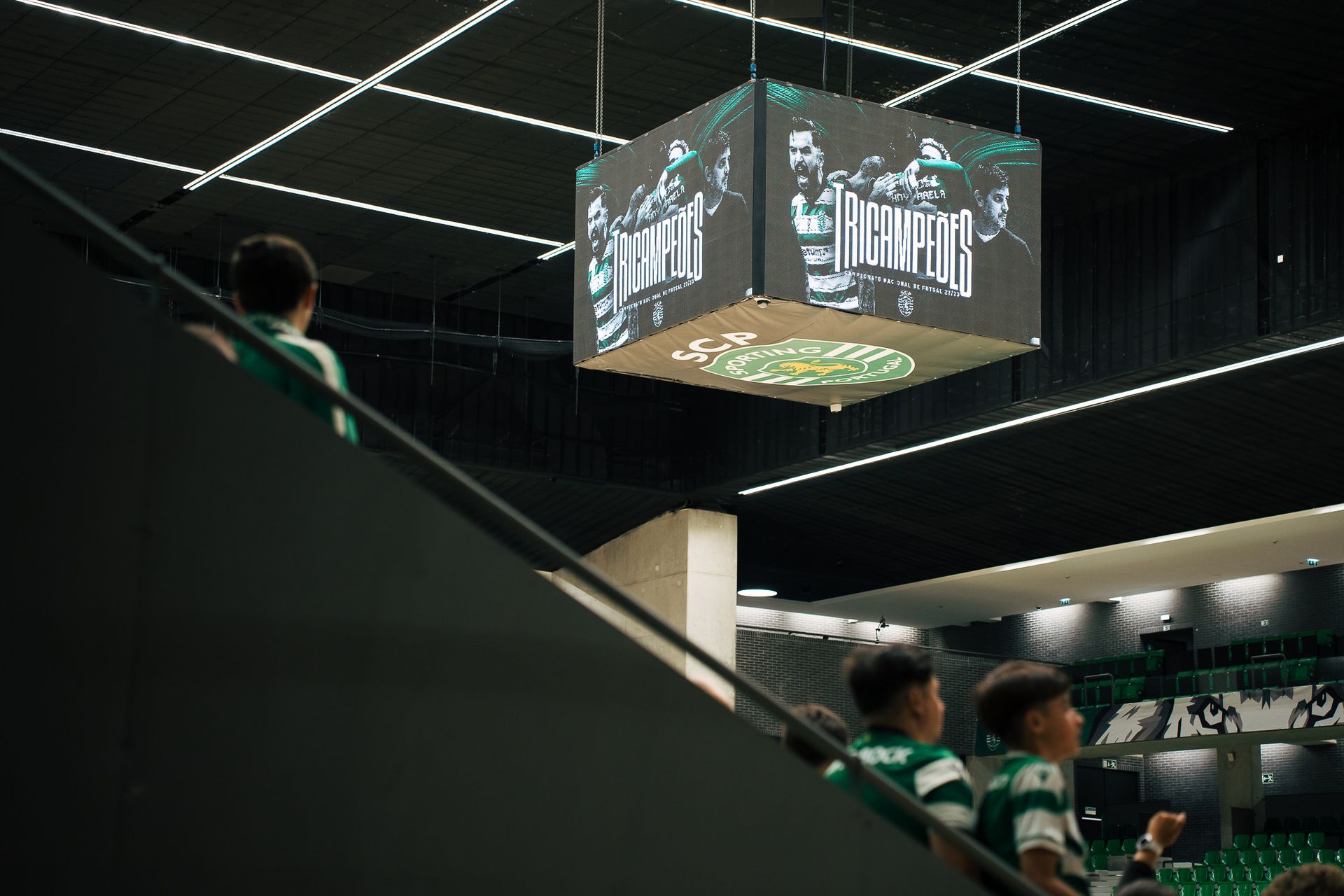 Sporting C.P // Tricampeão Nacional FutSal - 2 - 0
