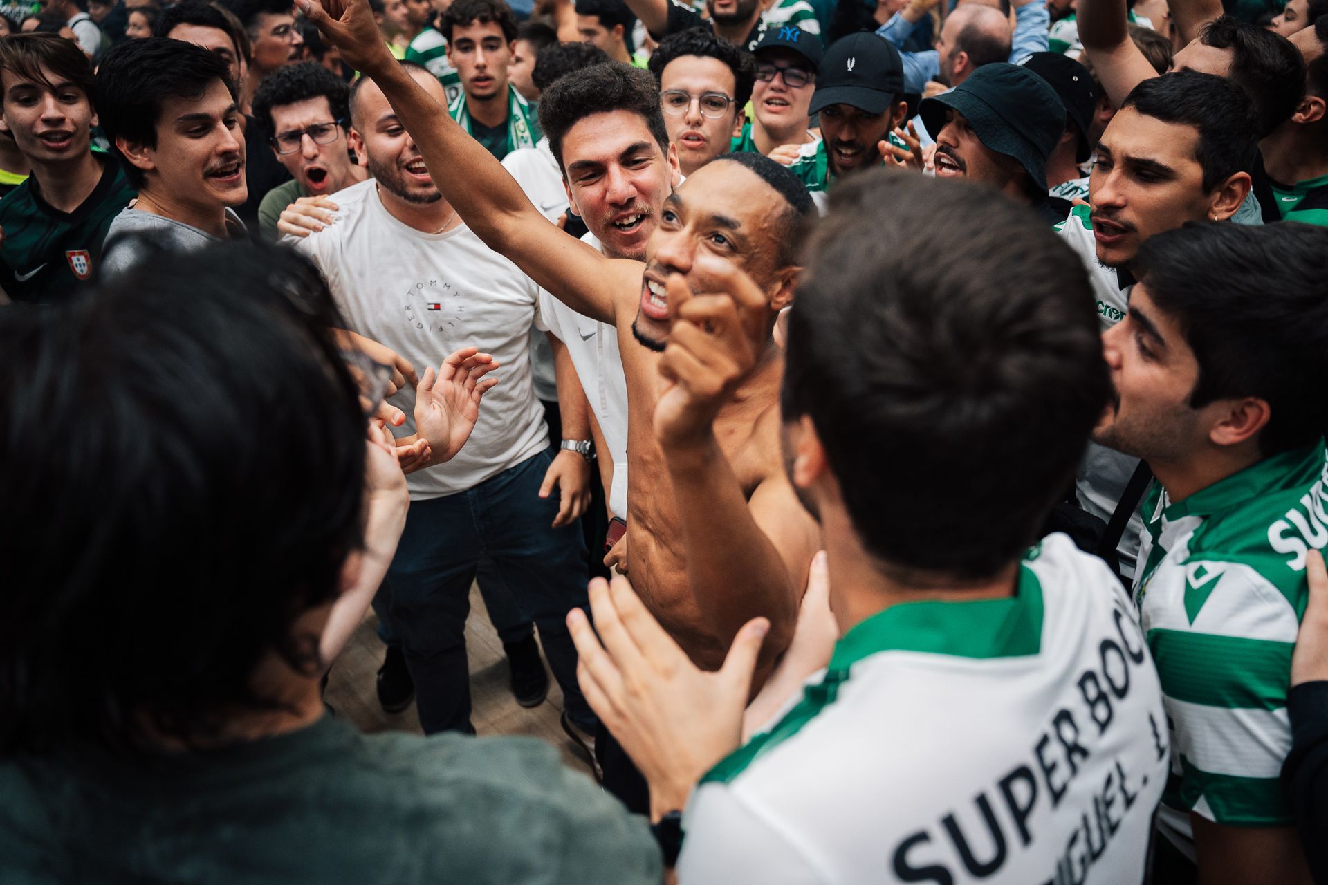 Sporting C.P // Tricampeão Nacional FutSal - 2 - 0