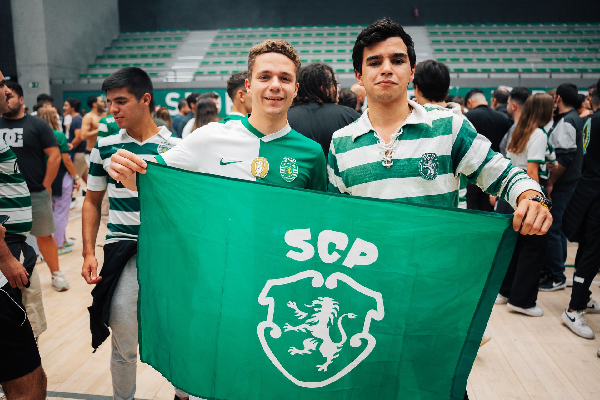Sporting C.P // Tricampeão Nacional FutSal - 2 - 0