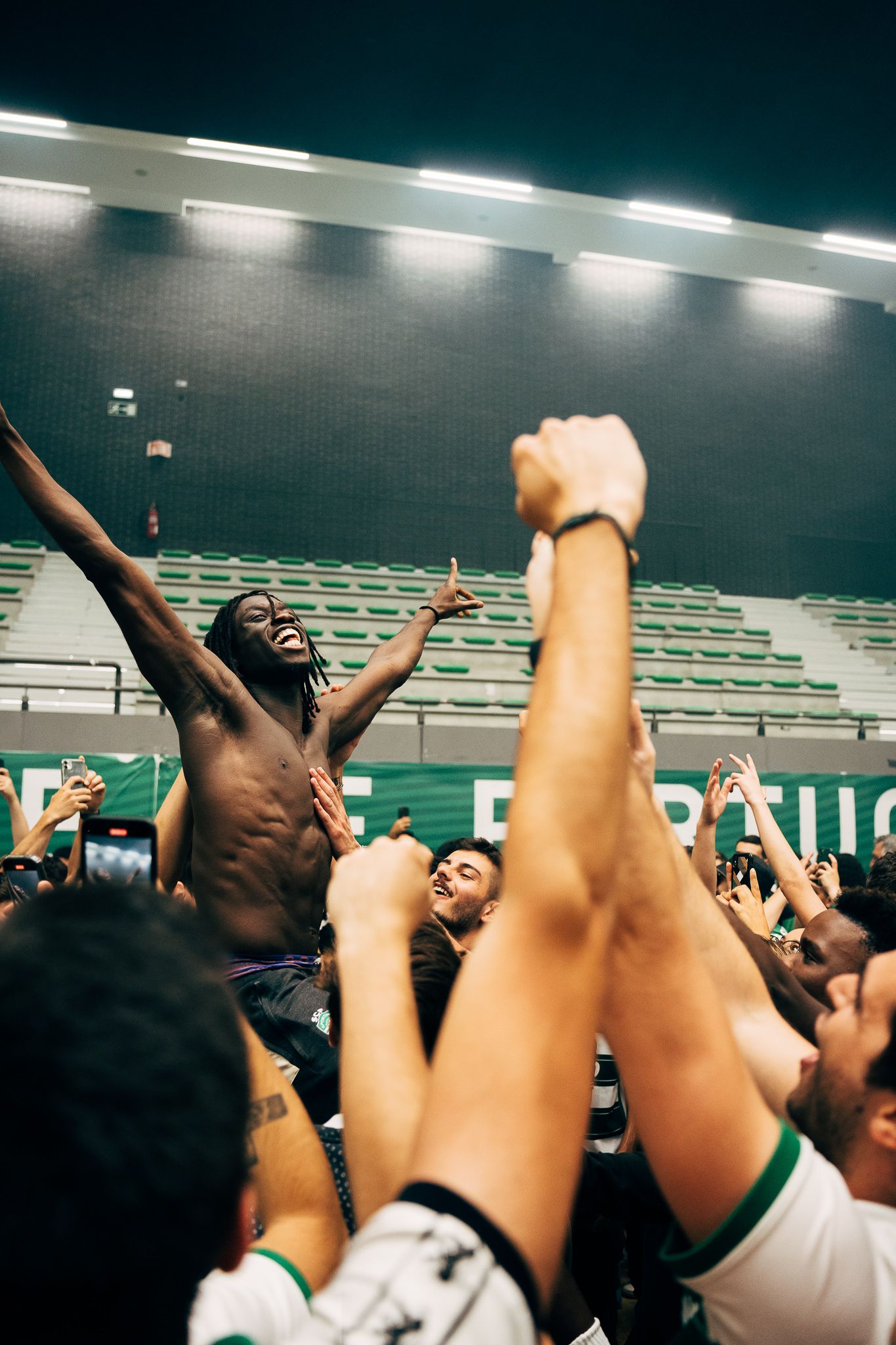 Sporting C.P // Tricampeão Nacional FutSal - 2 - 0
