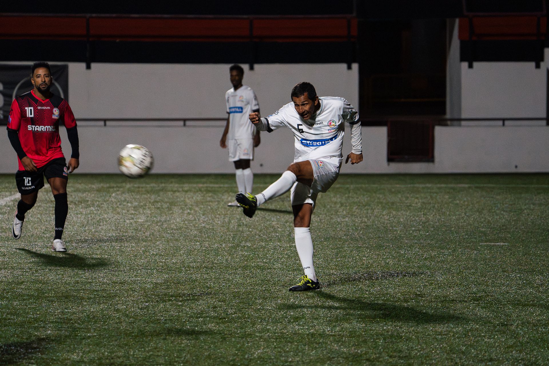 Futebol Solidário no Estádio do Sacavém - 2 - 0